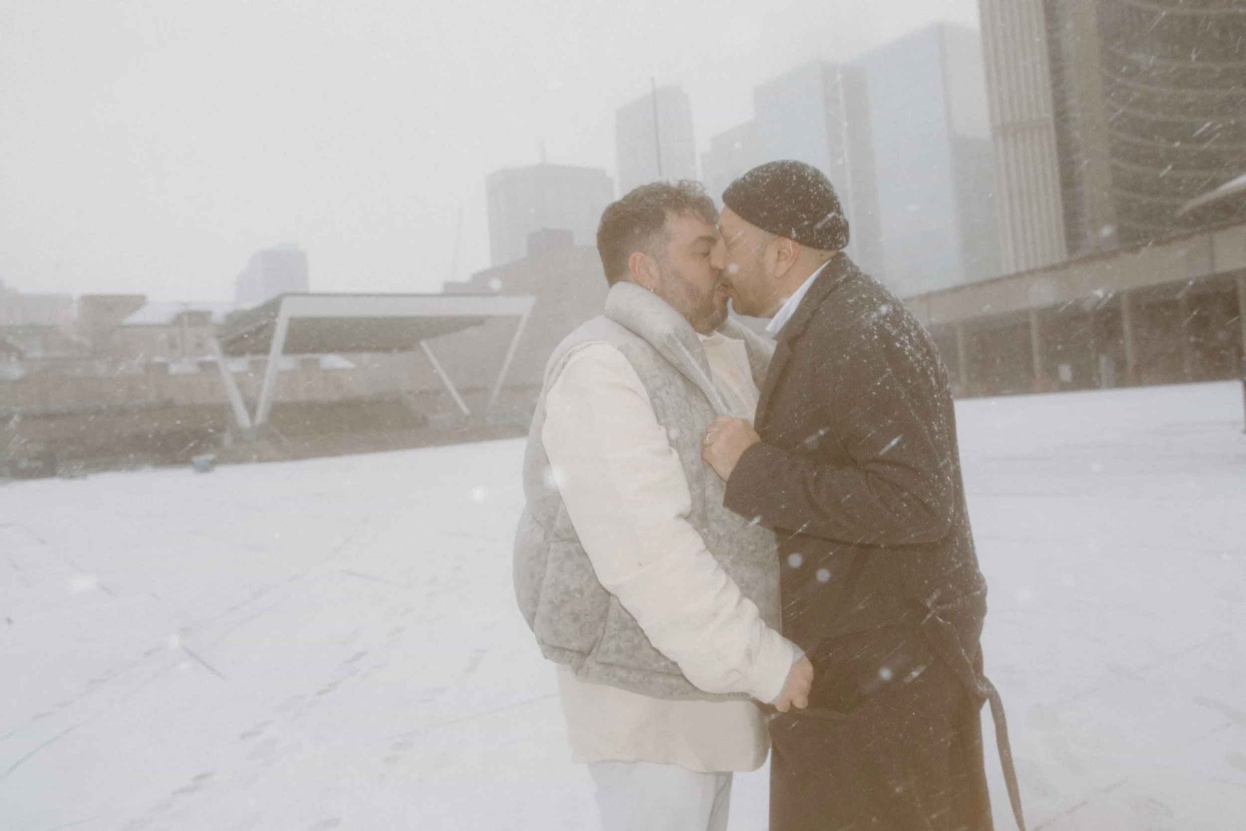 Spring-Morris-Toronto-City-Hall-Elopement-LGBT_BrodieRayPreviews-13-_D2A1451.jpg