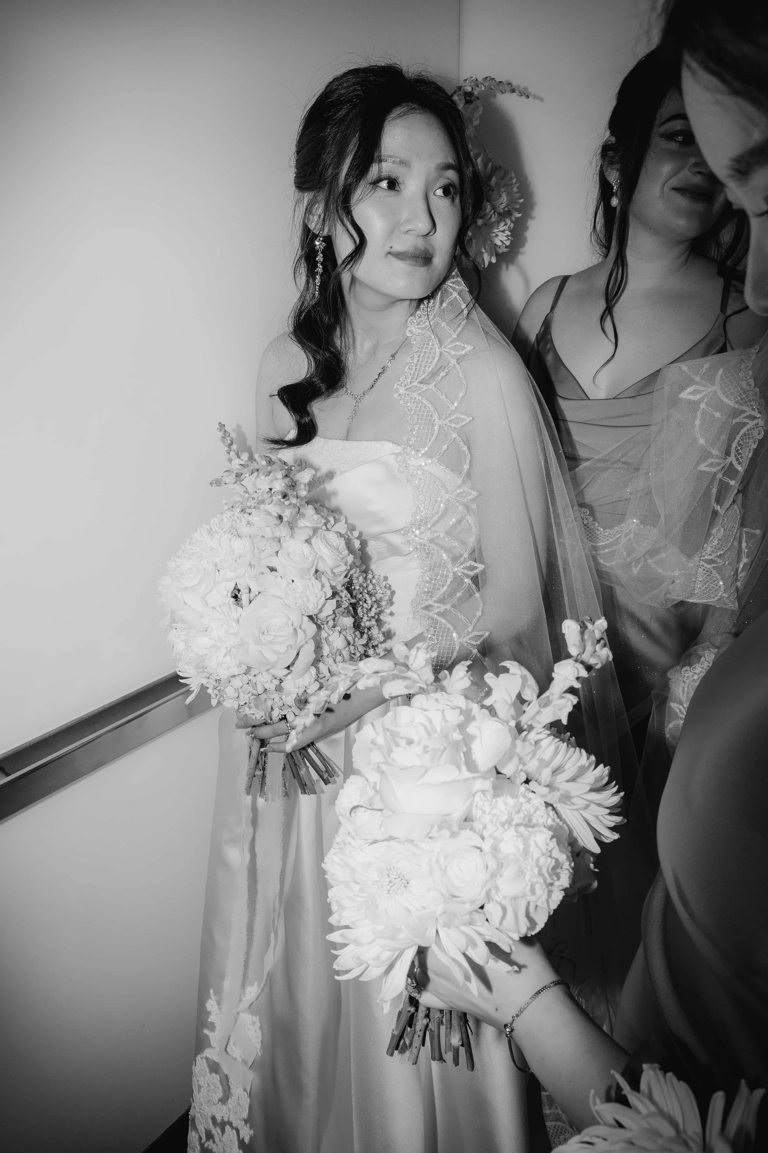 SpringMorrisPhoto_CINDYxCONNOR_1.CindyGettingReady-110-1089.jpg