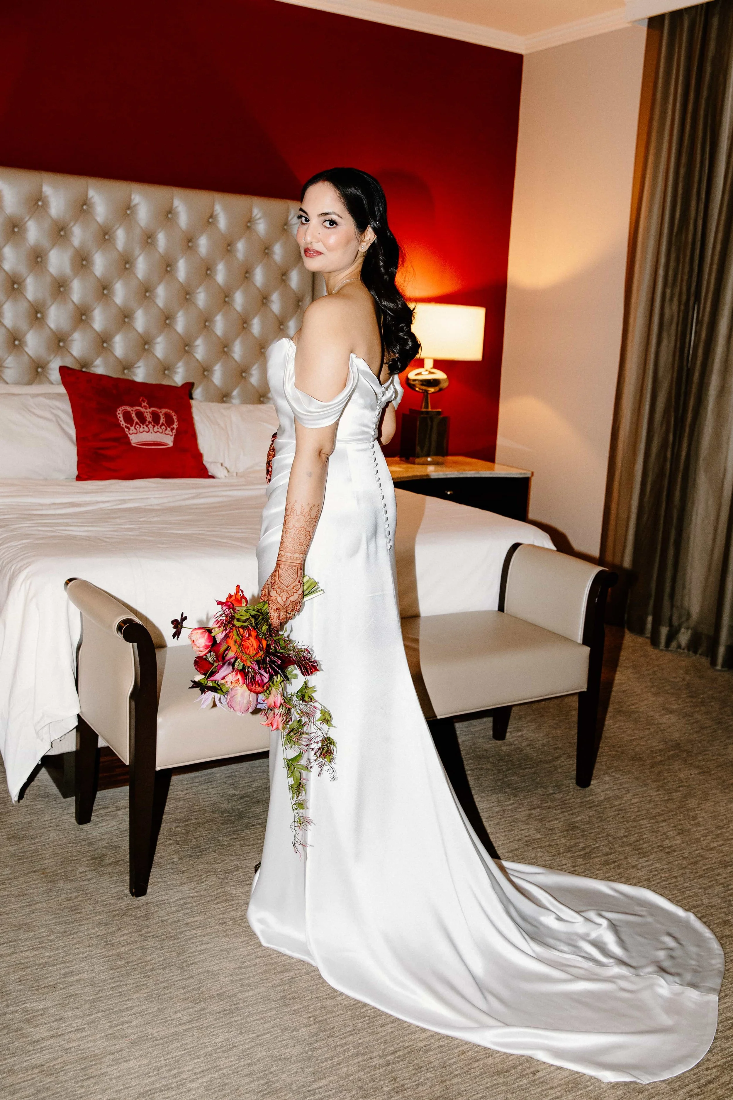 SpringMorrisPhoto_NINAxERICFOREVER_8.NinaGettingReady-14-0D2A8640.jpg