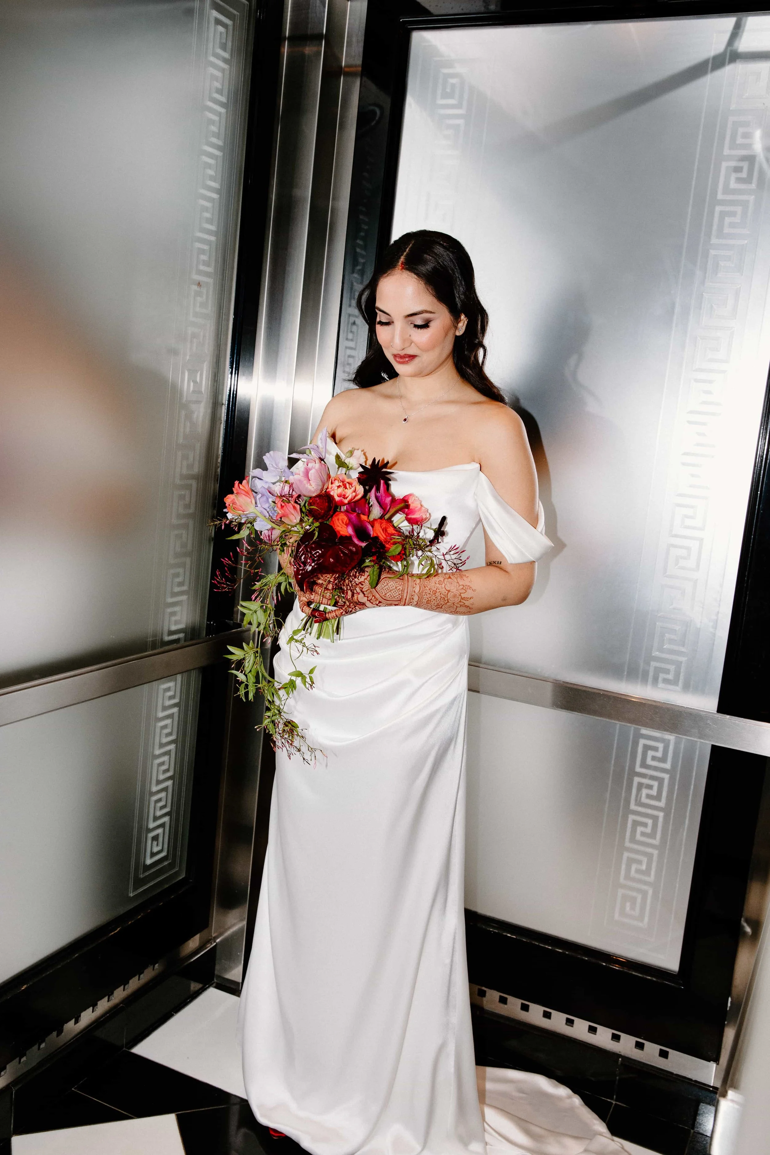 SpringMorrisPhoto_NINAxERICFOREVER_8.NinaGettingReady-62-0D2A8757.jpg