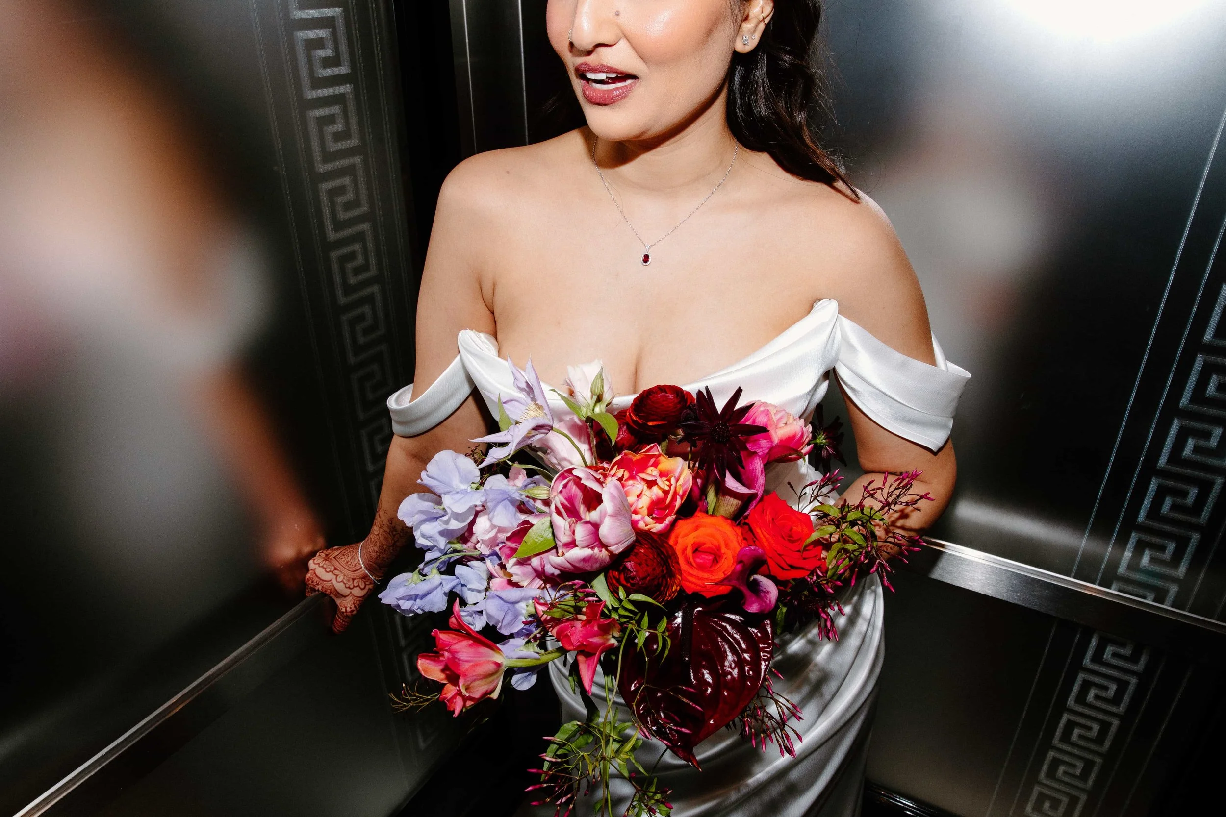 SpringMorrisPhoto_NINAxERICFOREVER_8.NinaGettingReady-65-0D2A8764.jpg