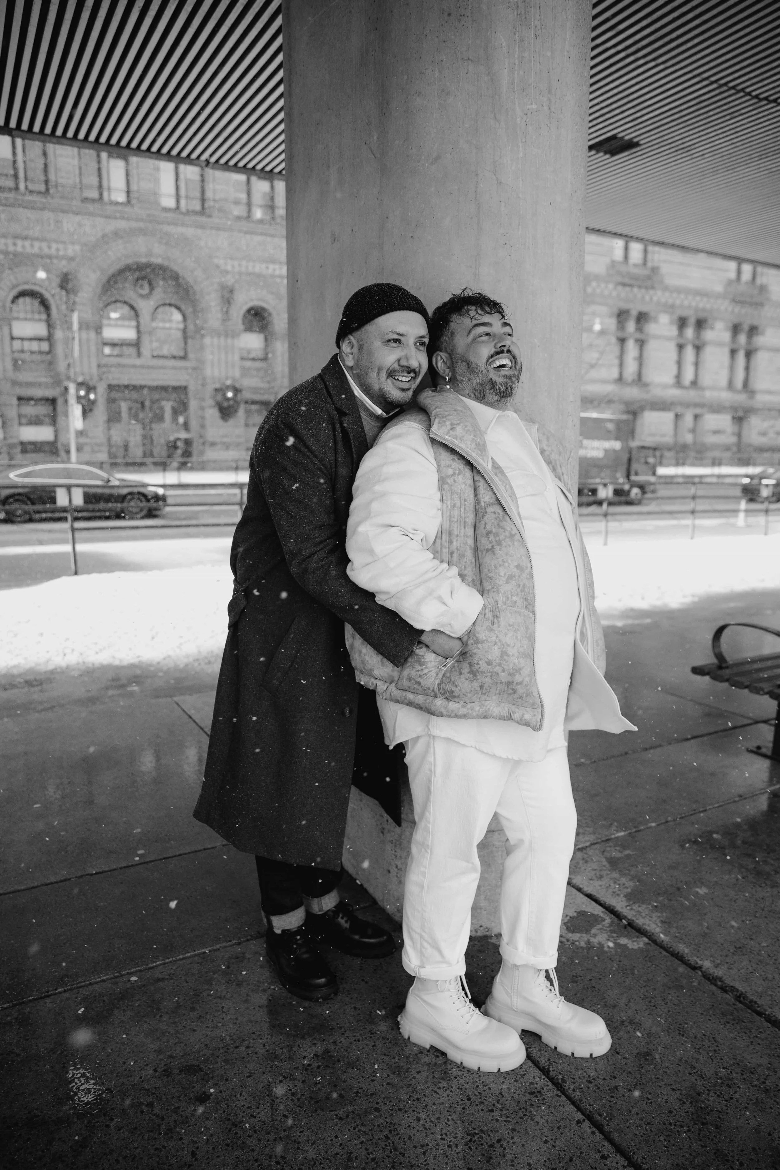 Spring-Morris-Toronto-City-Hall-Elopement-LGBT_BrodieRayPreviews-7-_D2A1650.jpg