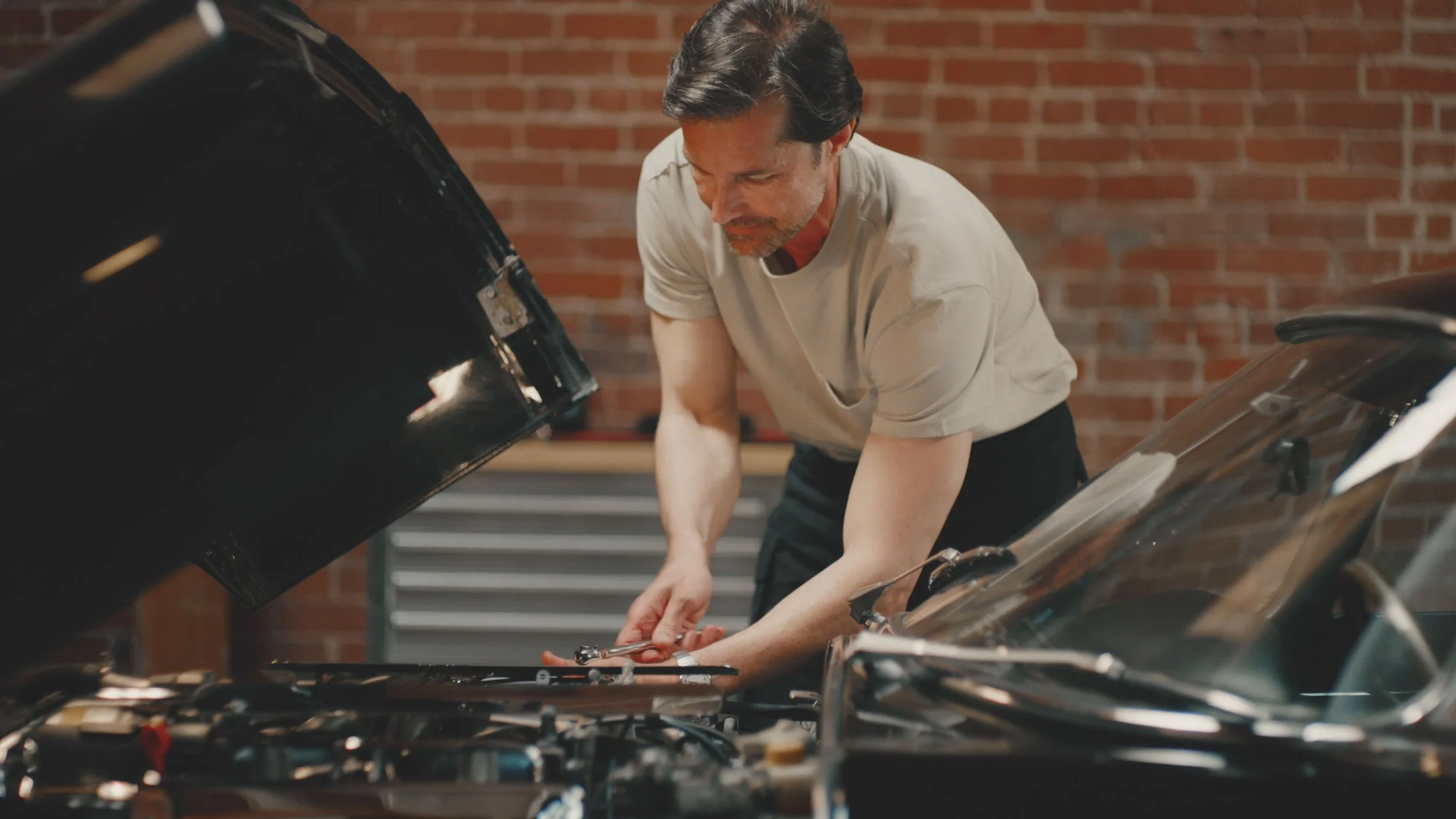 Sequence 01.00_01_51_09.Still061.jpg