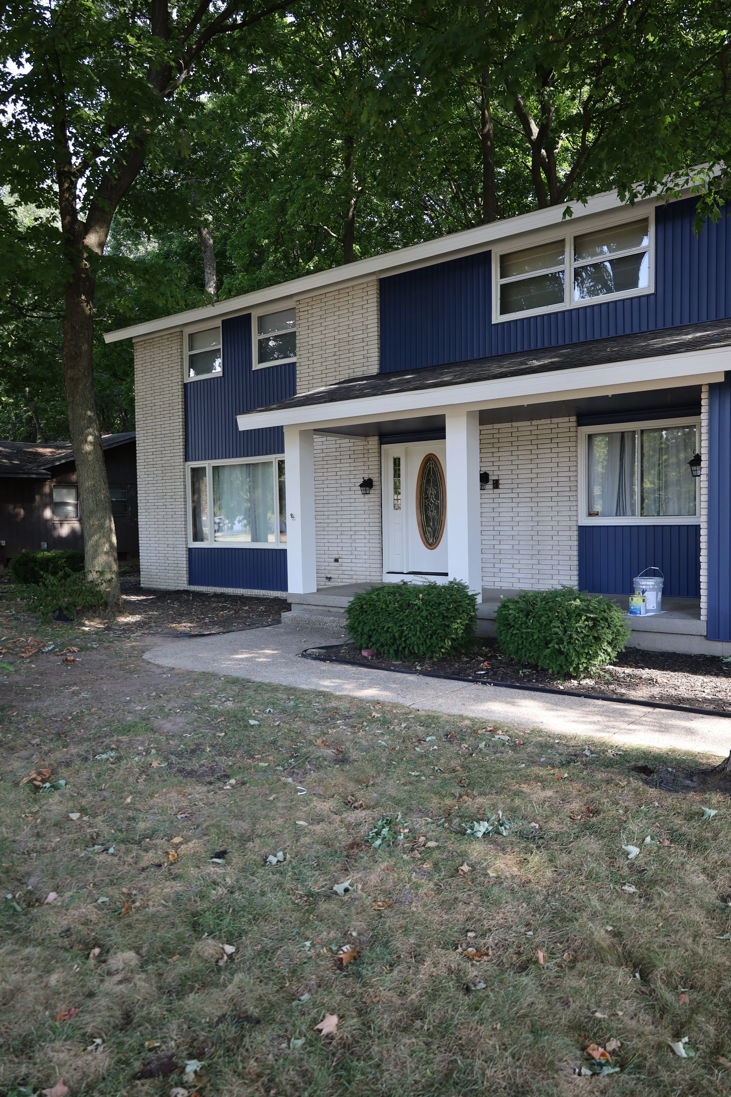 Reyes Builders and painting exterior house painting