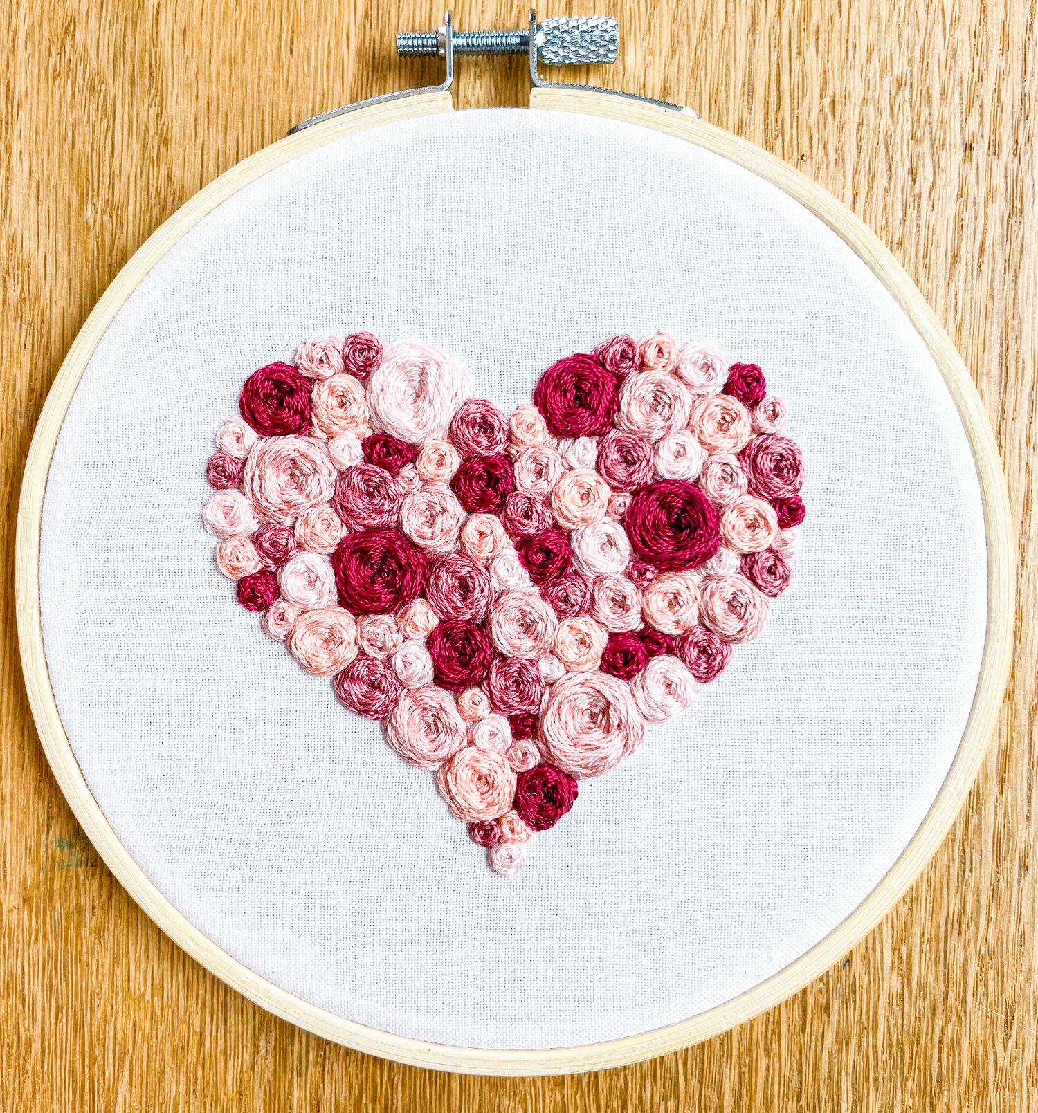 Heart Embroidery Pattern - Roses Embroidery PDF Pattern - Pink Red