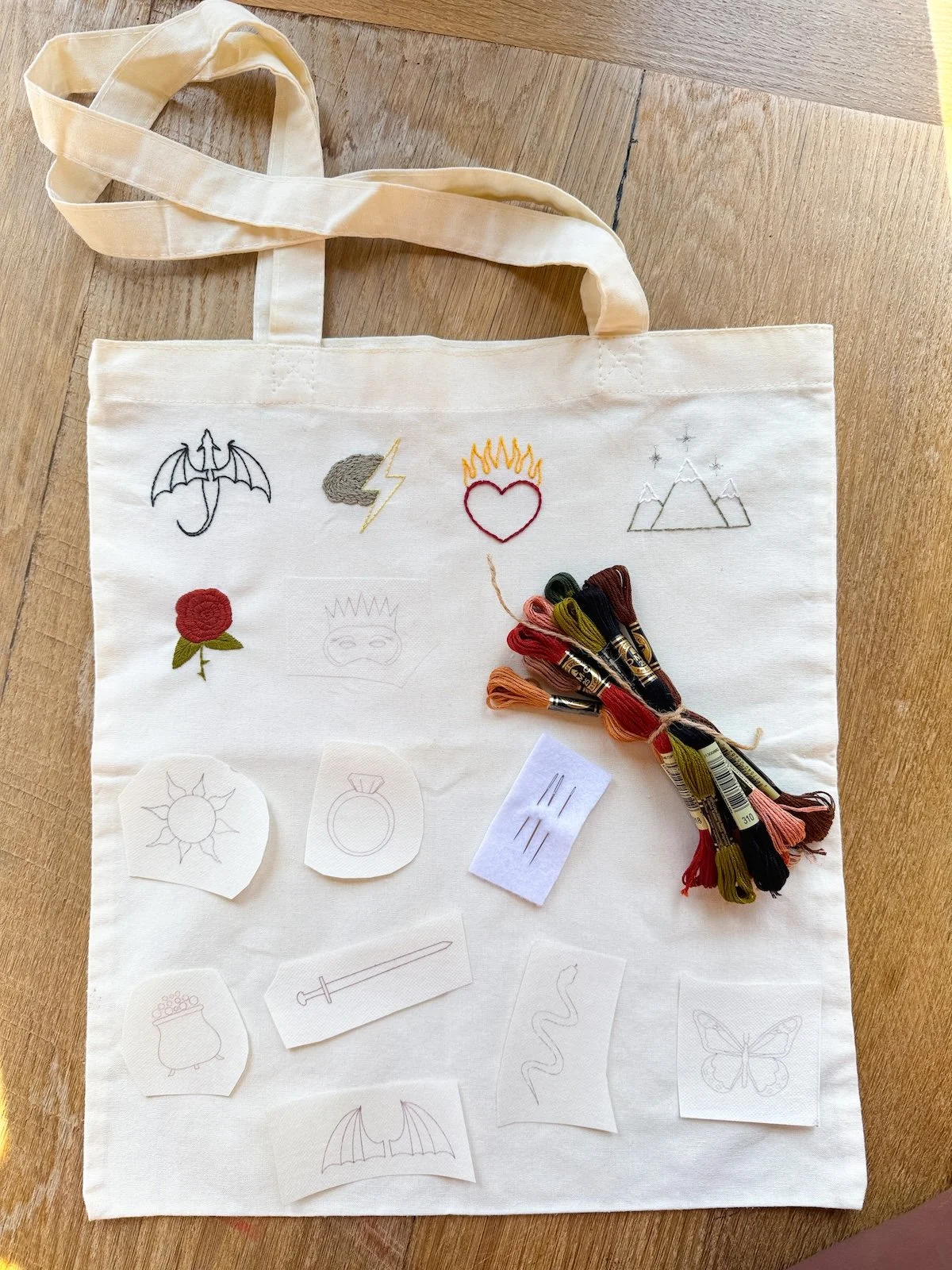 Romantasy Tote thumbnail.JPG