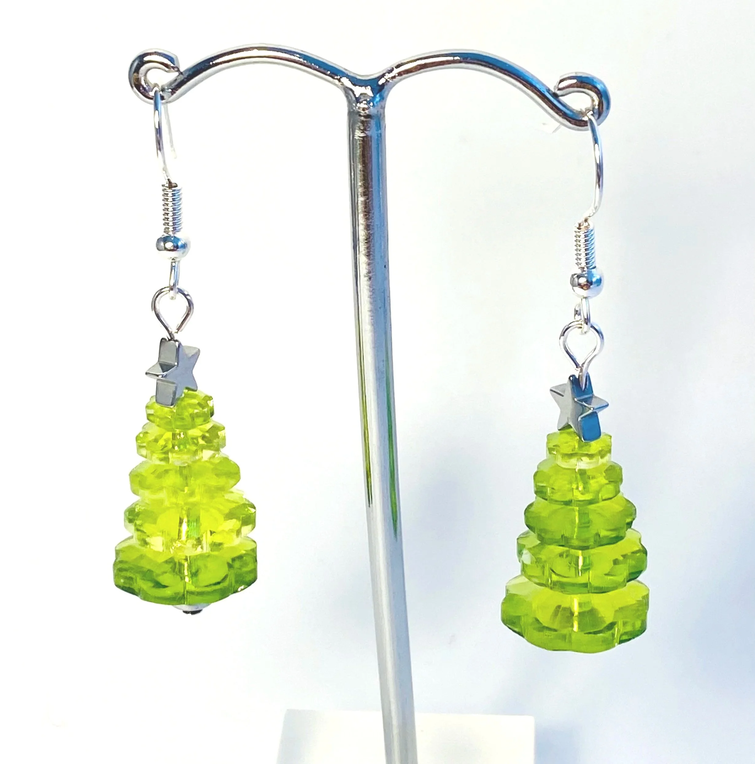 green+glass+xmas+earrings.jpg