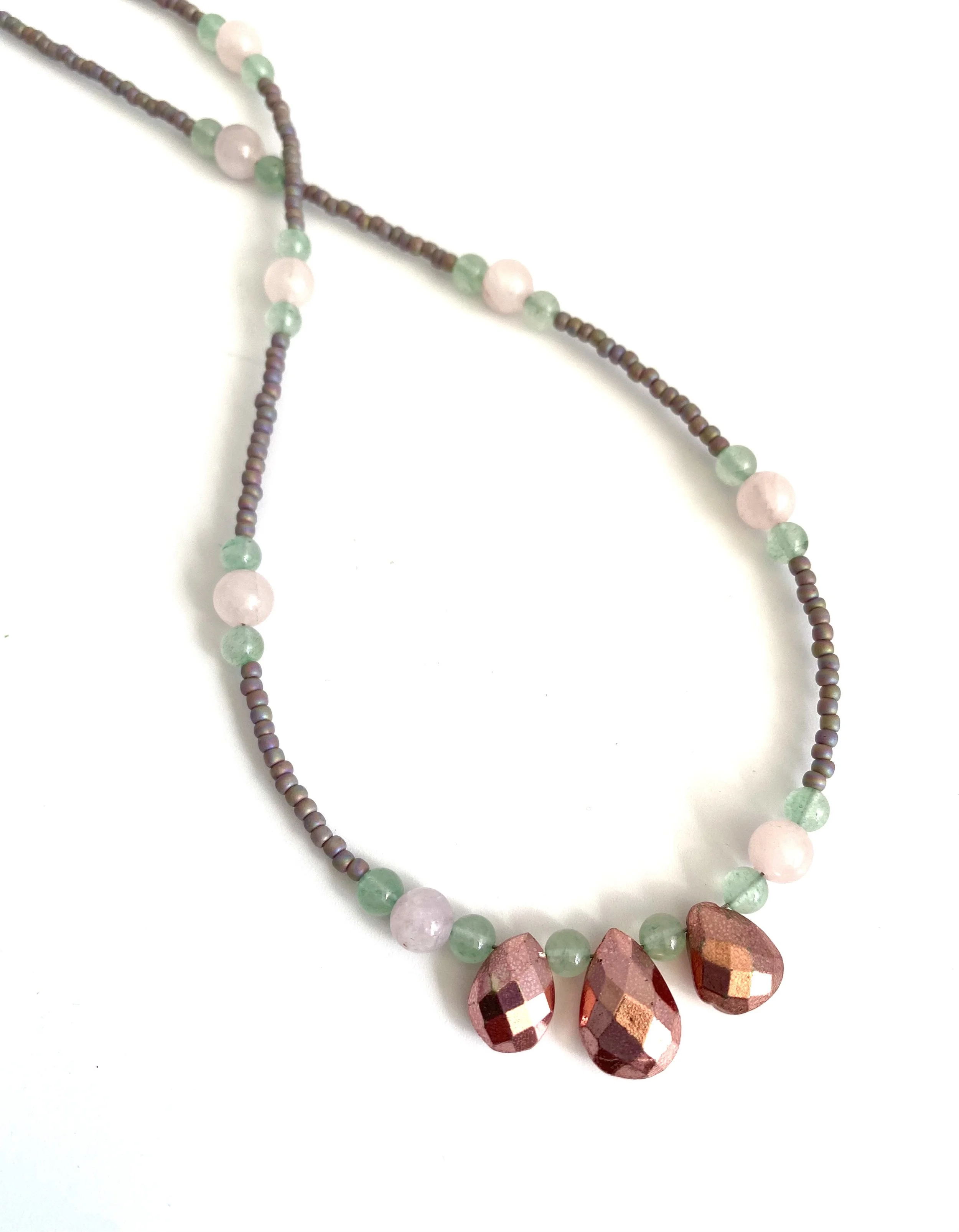 quartz avent ncklce.jpg