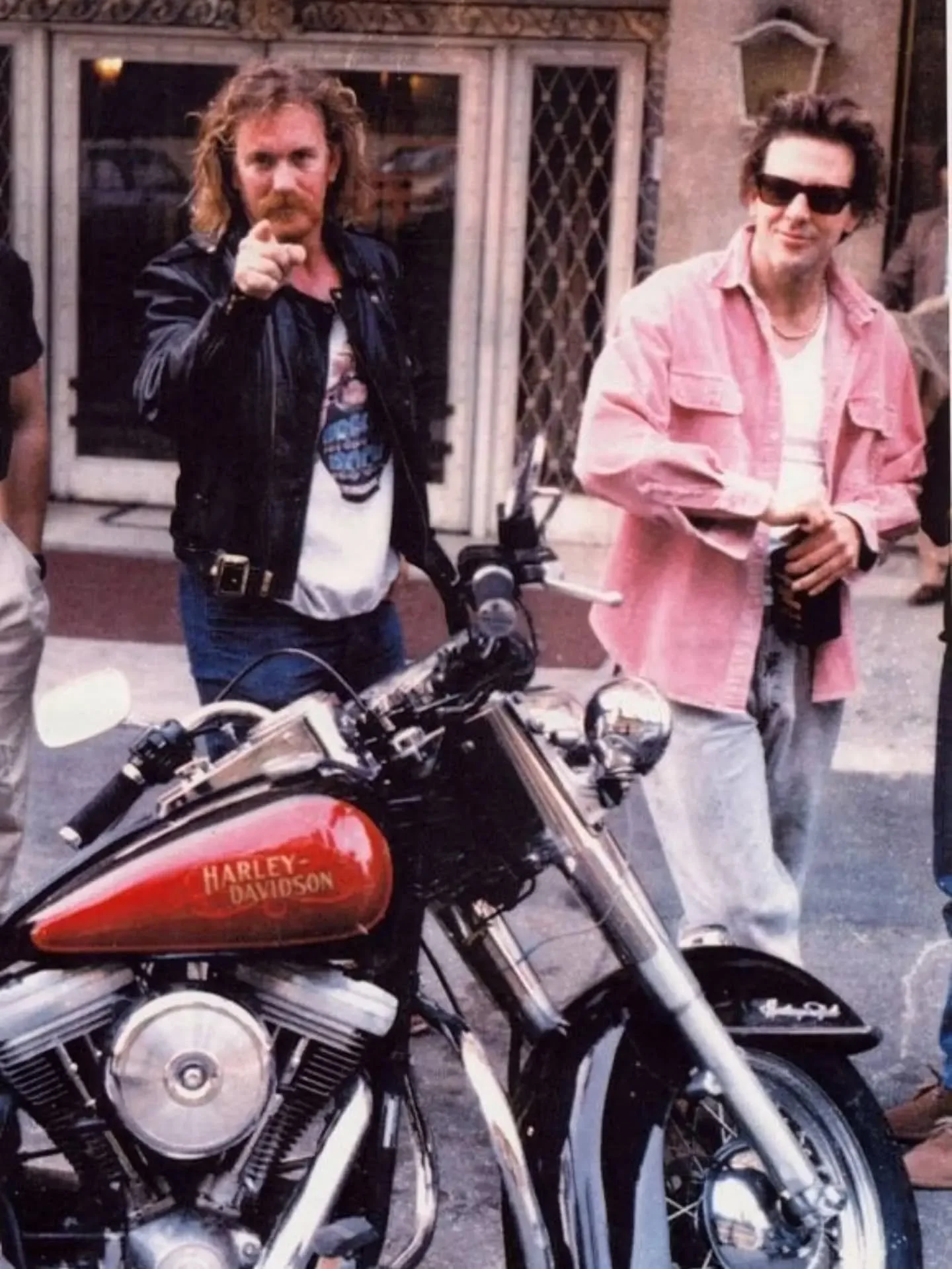 .
&bull; Mickey Rourke @mickey_rourke_ &bull;
.
.
#retroclassicfeel #retro #classic #motorcycles @retro_classic_feel