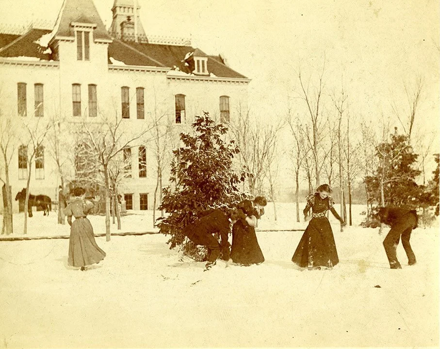 K-State students playing in the snow circa 1894-1910❄️ We hope you all are staying warm this weekend!