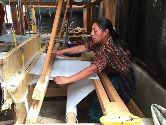 Choa cruz floor loom weaving.png