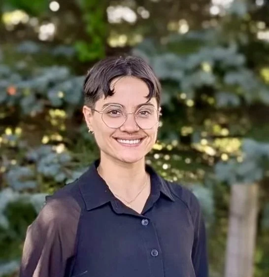 Tosh Chabot Alsagoff, LCPC-ARP-P | Clinician and Art Therapist at Onward Transitions Portland Maine