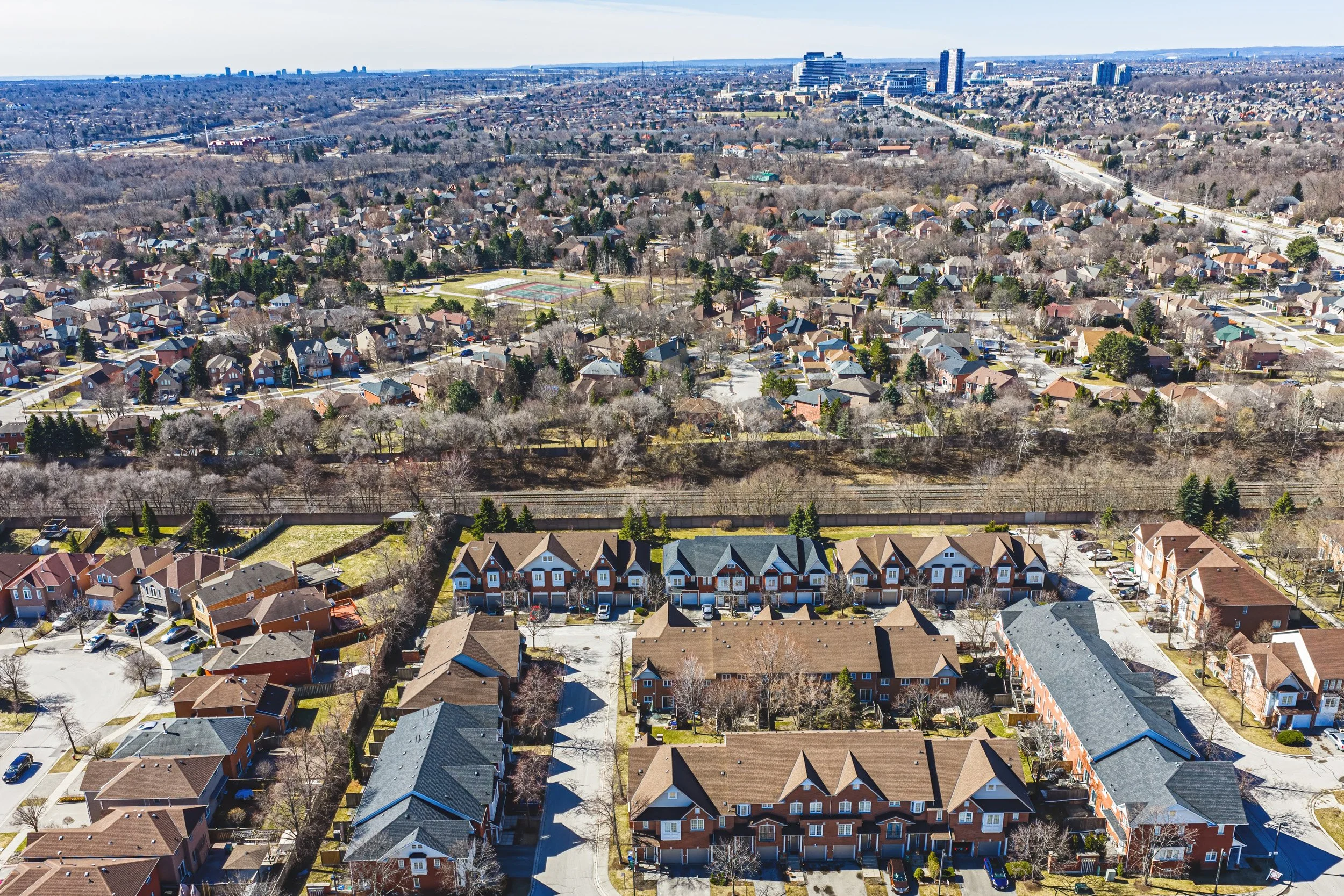 40 - 1588 South Parade Ct #72, Mississauga.jpg