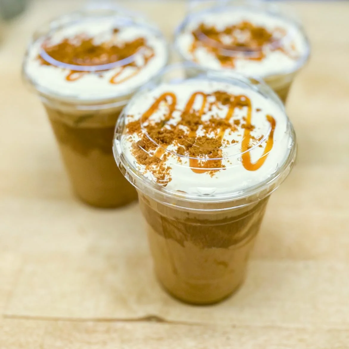 What a beautiful sight 😻 The Cookie Butter Latte has still been our most popular drink since its debut! Enjoy it this past week before we premiere our February Menu! 🩷