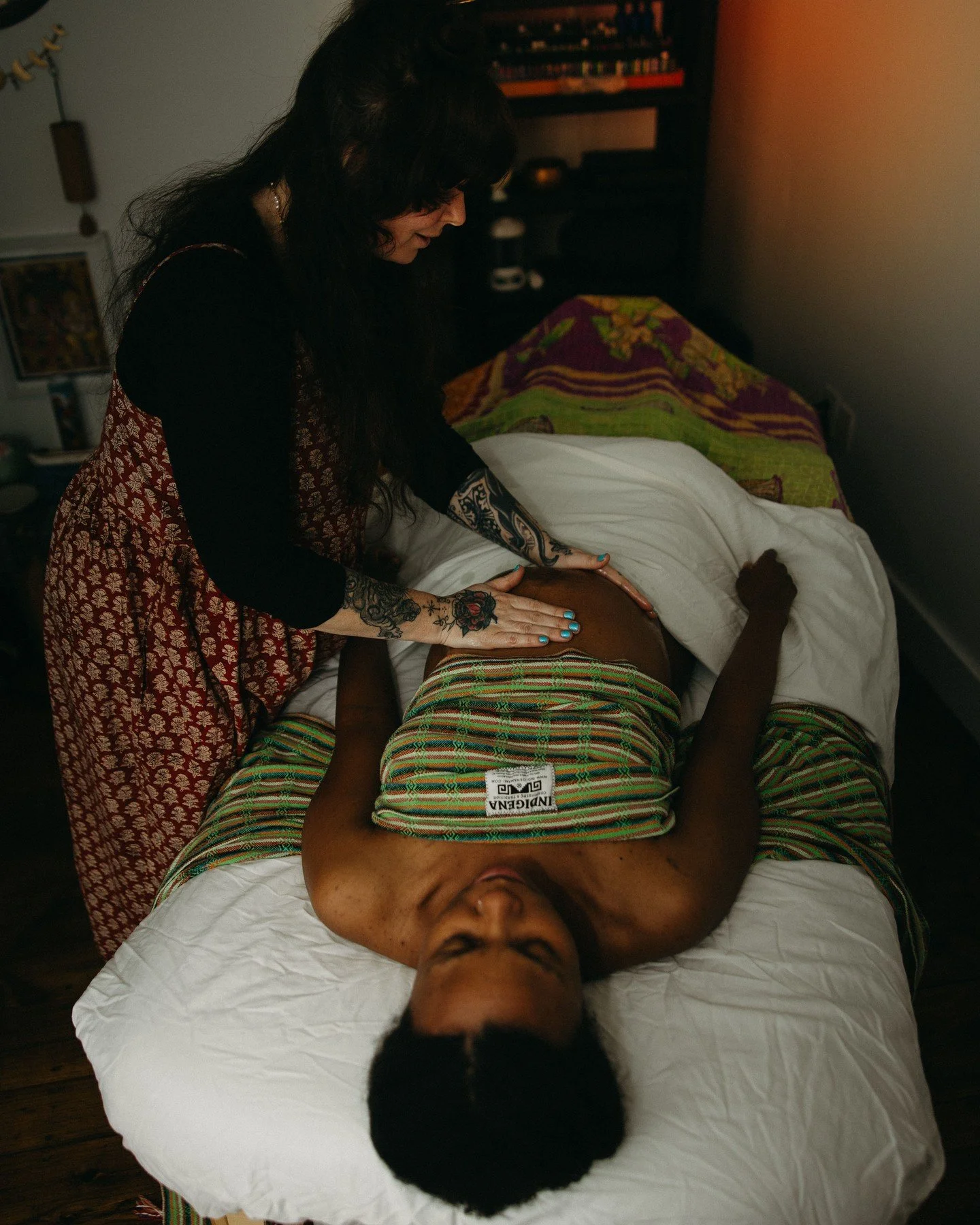 Opened in 2024, @ammasomaspa was created as a healing center designed to feel like a nurturing, welcoming home. The space operates as a collective of independent wellness practitioners, each bringing a shared commitment to holistic, integrity-driven 