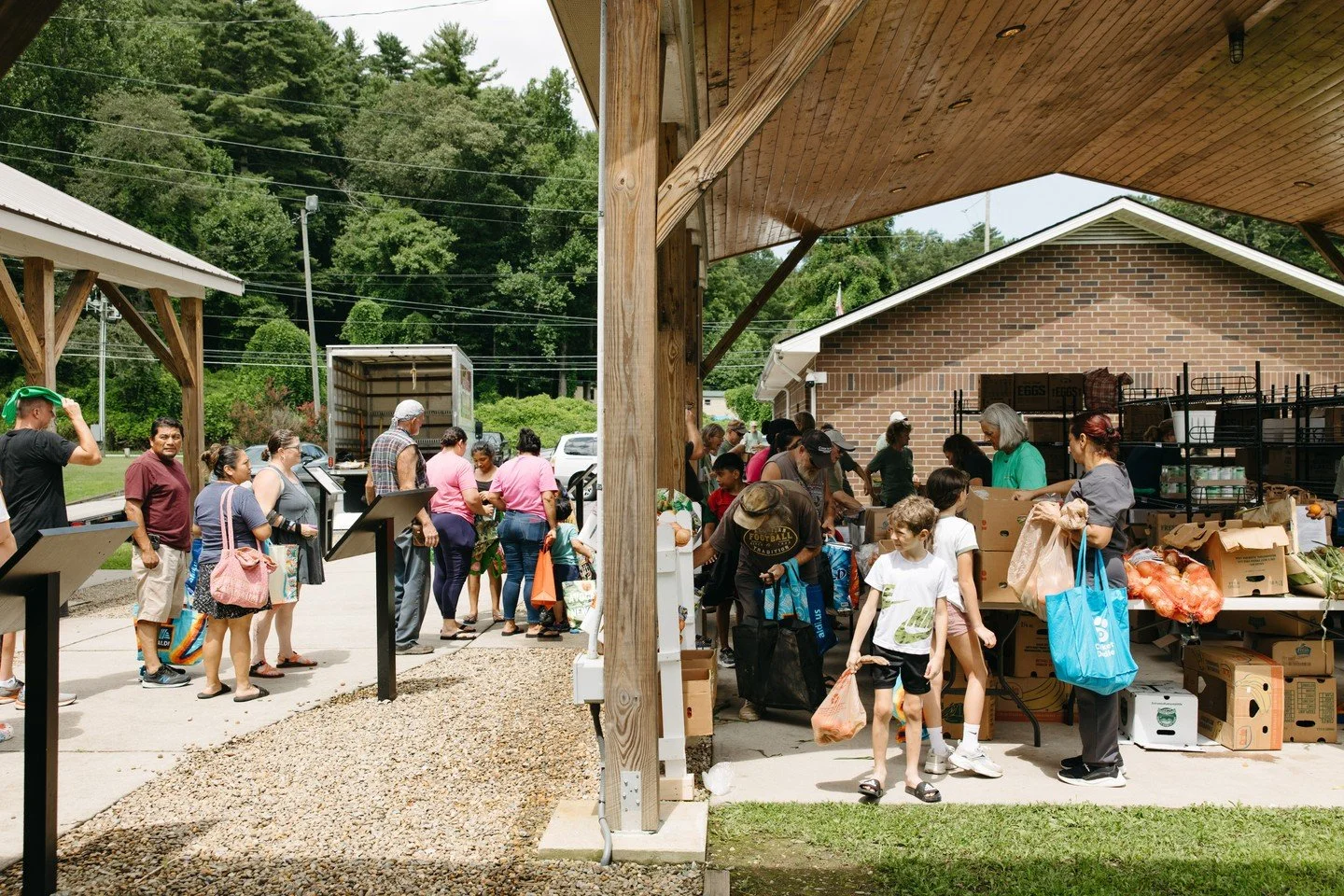 Led by Executive Director Barbara Grimm, the @hungerfreetc is transforming food access through fresh nutrition, collaboration, and radical dignity. Rather than operating a traditional food pantry, their team meets neighbors right where they are with 