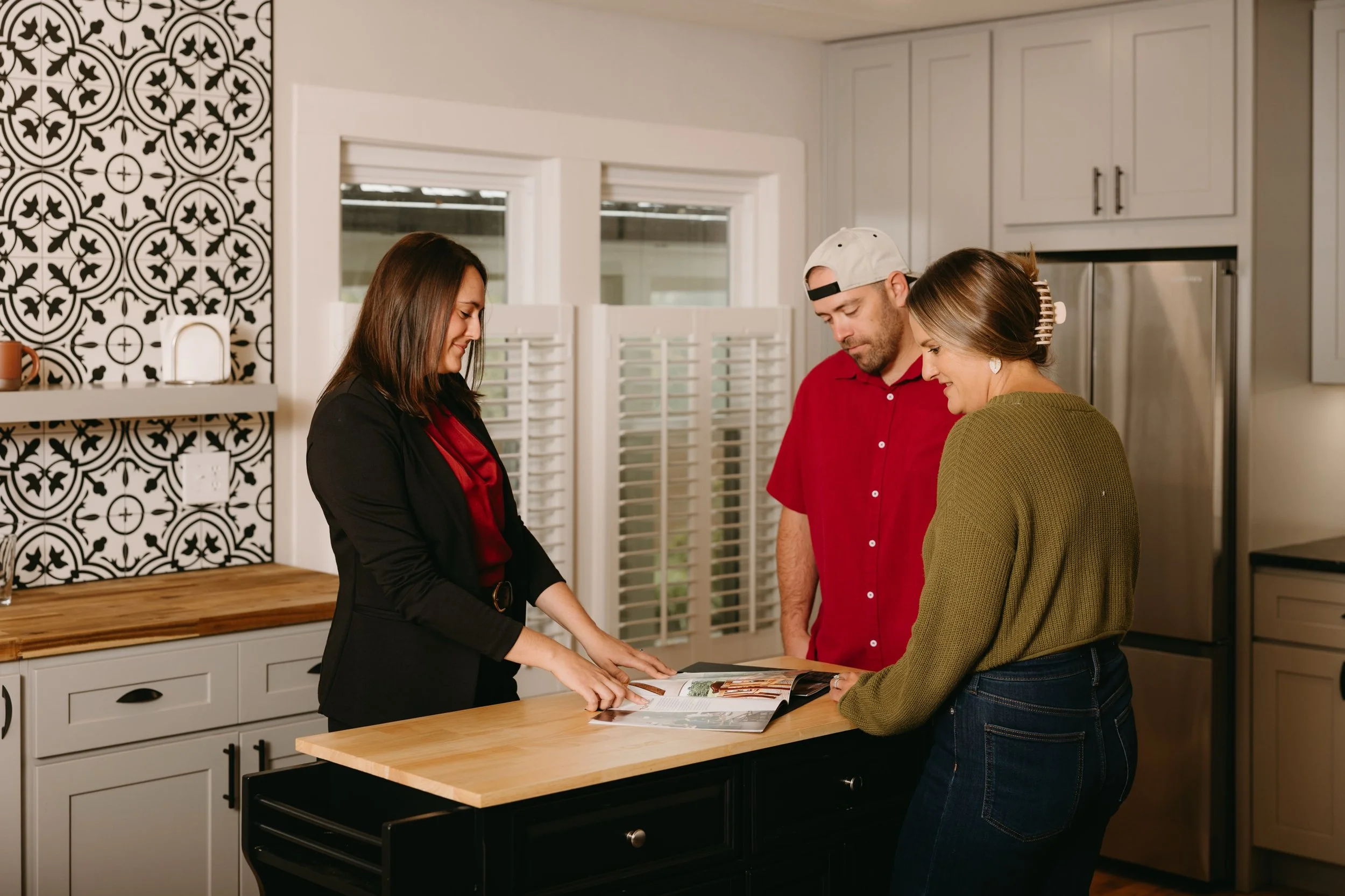 Meet Taryn Hart, Brevard&rsquo;s &ldquo;mountain bike realtor&rdquo; and a trusted guide for finding a home that fits your lifestyle&mdash;not just your budget. Whether your dream is a cabin near the trails, a downtown bungalow, or simply a place whe