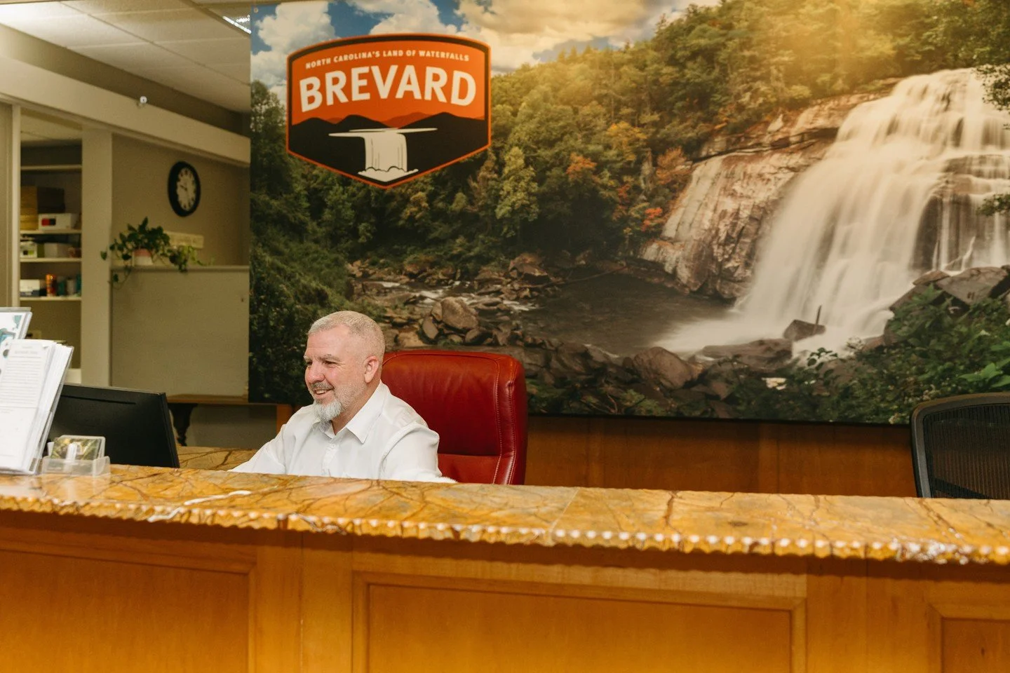 Strong businesses build strong communities! The @brevardchamber brings local businesses together through networking, valuable resources, and community partnerships that help Transylvania County thrive. From supporting small businesses to stepping up 