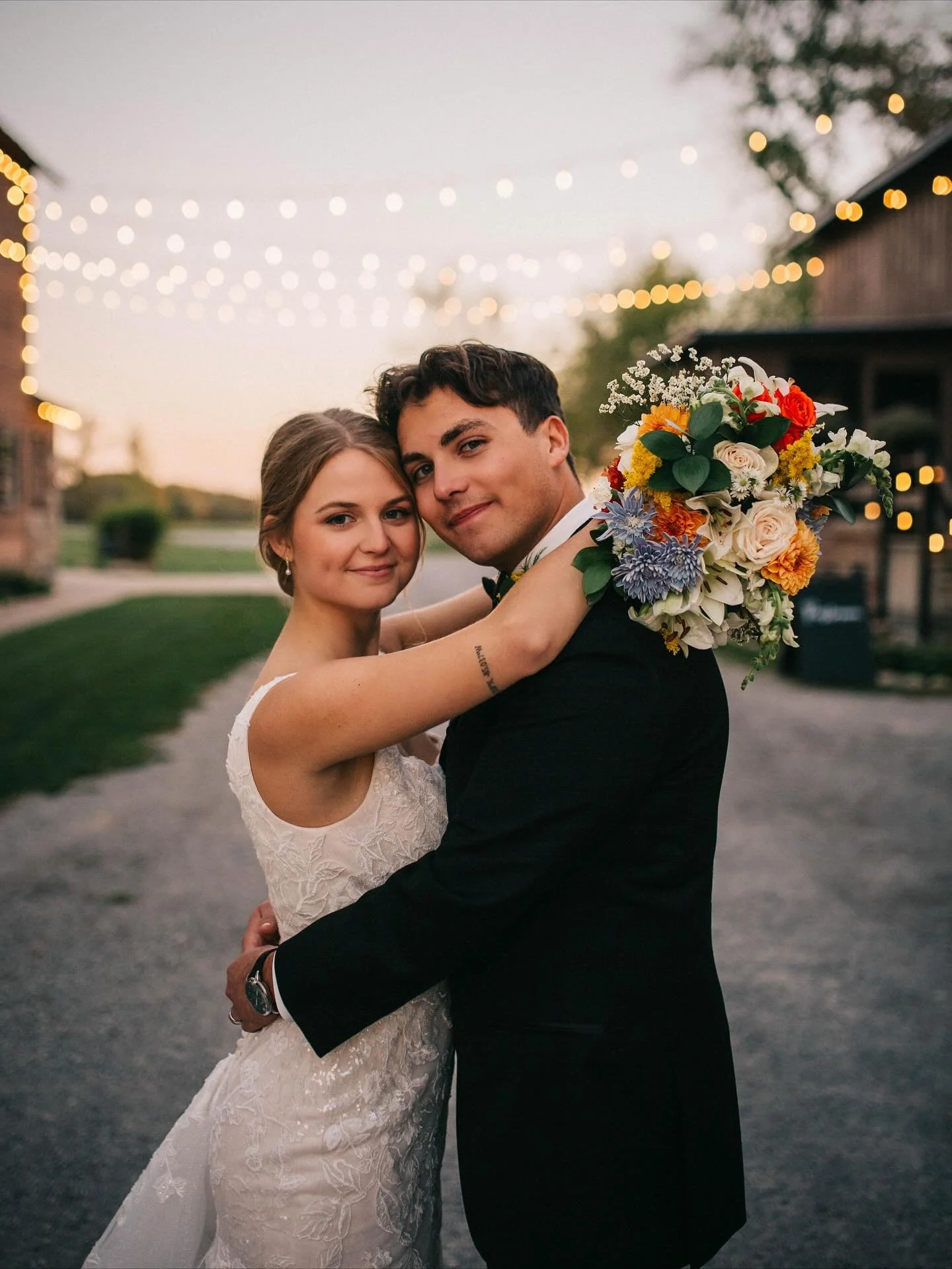 Mr. &amp; Mrs. Wood!🤍

Ugh, these two 🥹 what a beautiful celebration they had here on a Thursday! It&rsquo;s not often we get to do a weekday wedding, but we had so much fun hosting Cassi, Reese, and their loved ones 🤍

Congratulations to The Wood