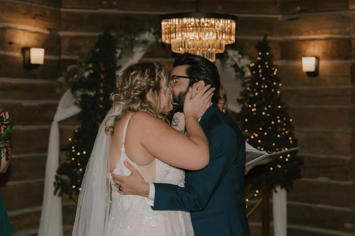 In honor of Christmas week, here&rsquo;s a flashback to our first ever December wedding (2024)! ✨ 

This wonderful couple got married in the chapel in front of two glowing trees. So romantic and so memorable. What a beautiful (+ chilly) day it was! ?