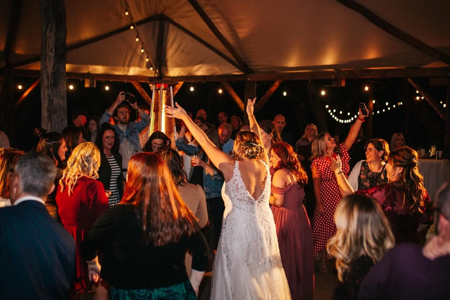 A few of our favorite crowd shots to commemorate all the FUN we&rsquo;ve had here on our property the last 5 years: 

✨ 132 weddings 
✨ 3 holiday store seasons 
✨ 2 regular store seasons 
✨ 1 BIG New Years Eve party
✨ 8 public events
✨ 1 surprise wed