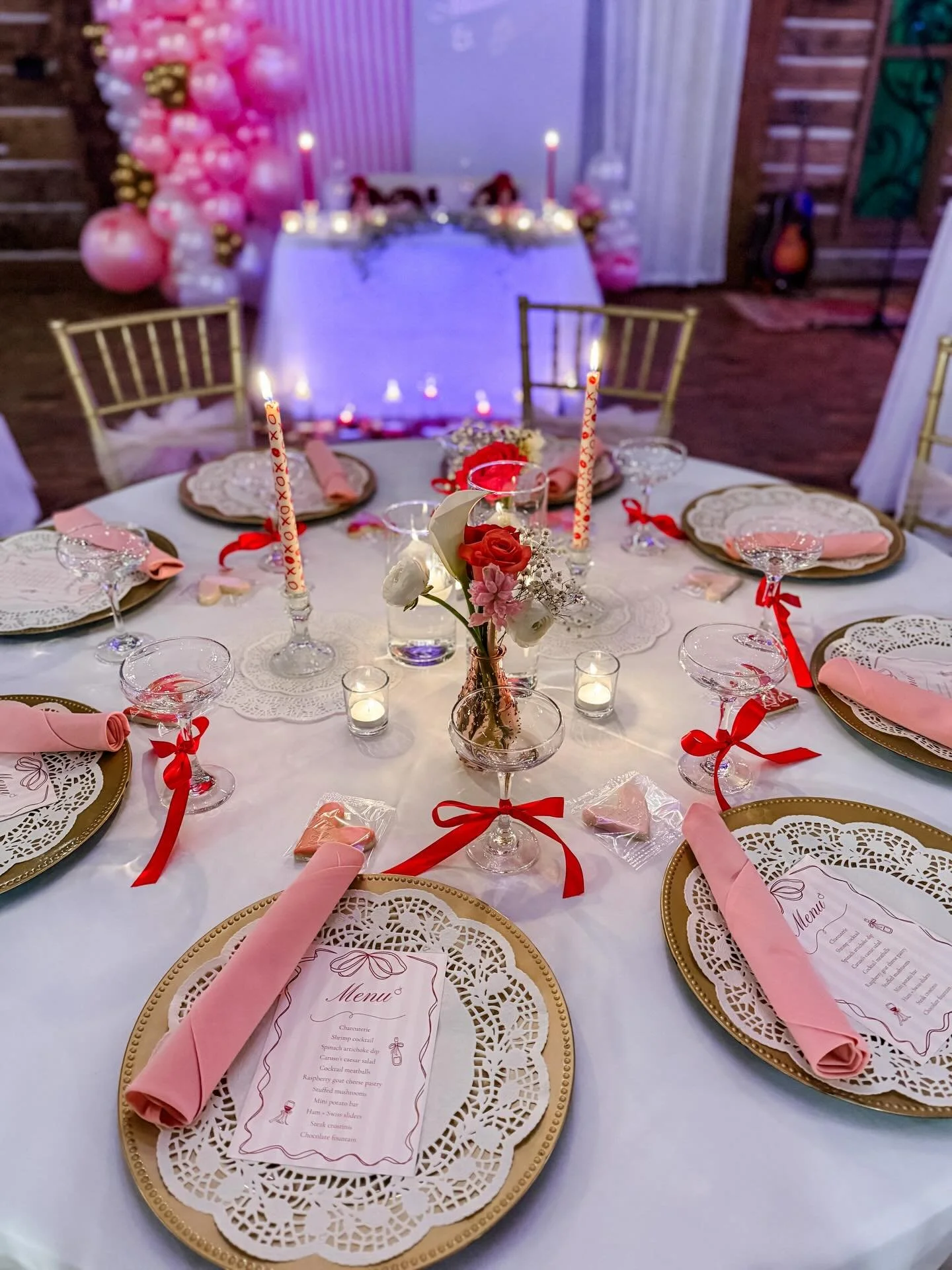 A little Amore, a little champagne, and a LOT of little details🩷

This Italian-inspired Valentine&rsquo;s Day shower was full of custom details: recipe cards, signage, thank-you notes, florals, + more by us. 

Enjoy this little sneak preview of the 