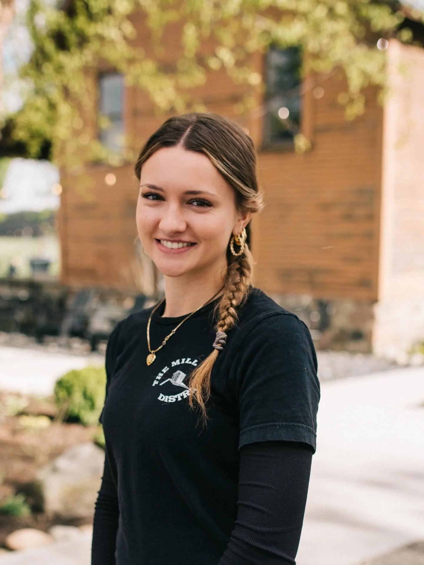 Wishing Regan a huge HBD!! 🎉 

The Thomsons hired Regan last spring to help with Tripp and she has quickly become of great help to us all around here at TMD. You&rsquo;ll likely see her here on the property assisting with wedding day plans, taking v
