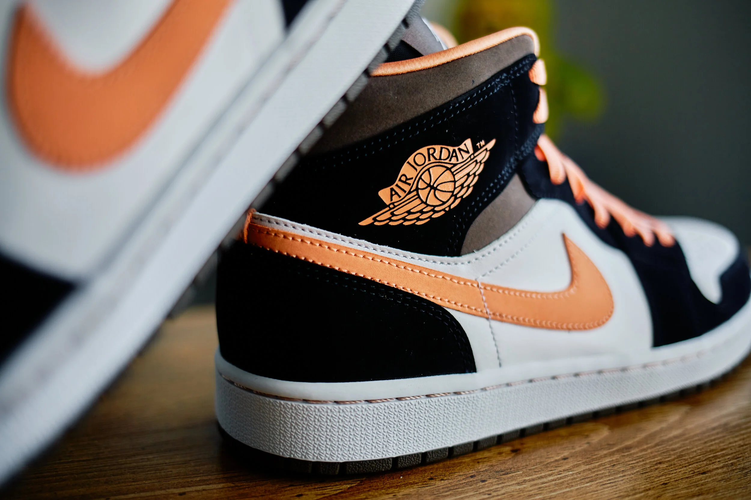jordan 1 mid peach mocha womens