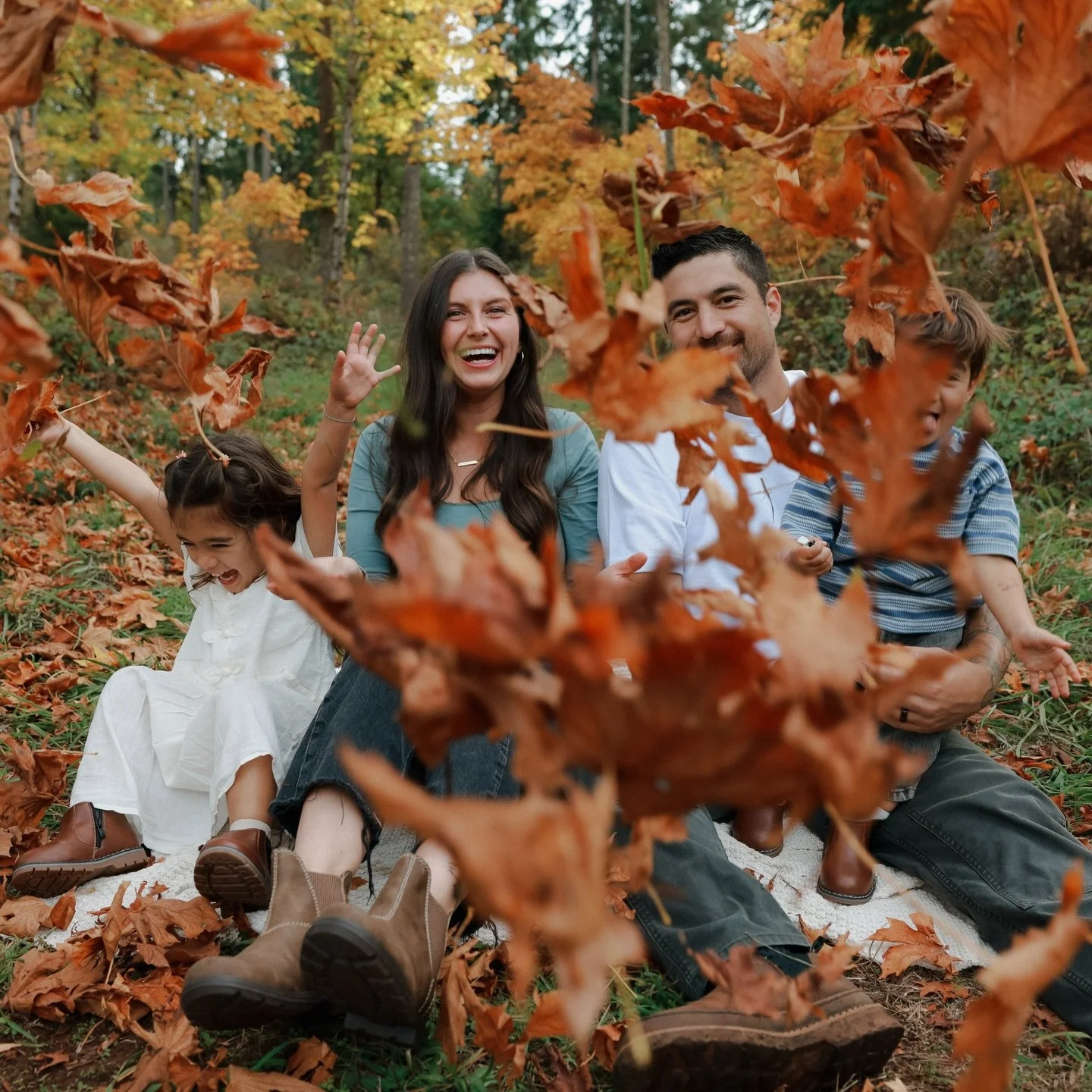 Just had the sweetest time capturing the Pahoyo family on their new property! Cheers to new beginnings &amp; what a beautiful time of year to celebrate!