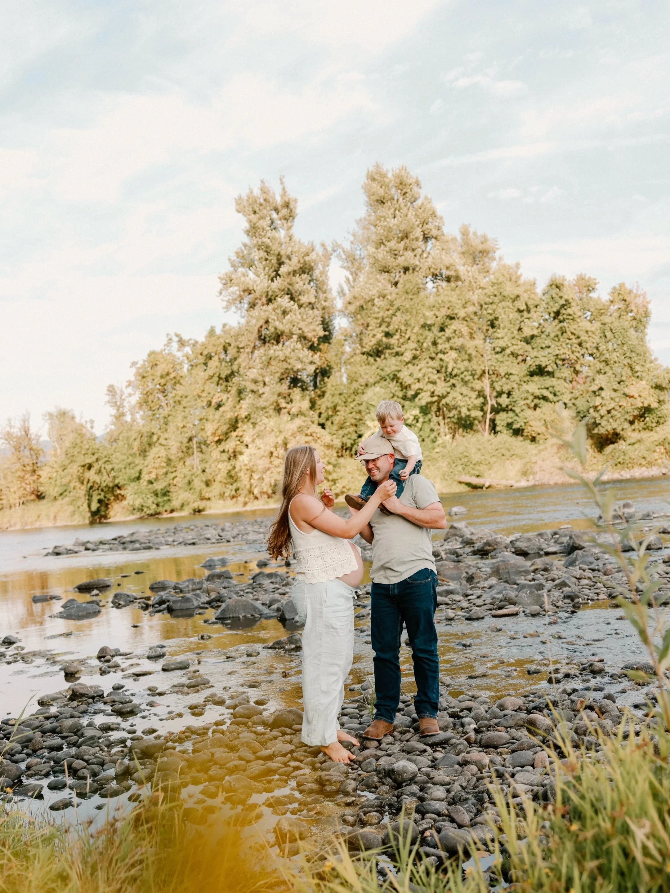 A beautiful evening spent with Moriah &amp; her sweet growing family! We decided on a location they enjoy together as a family and it couldn&rsquo;t have been any sweeter!