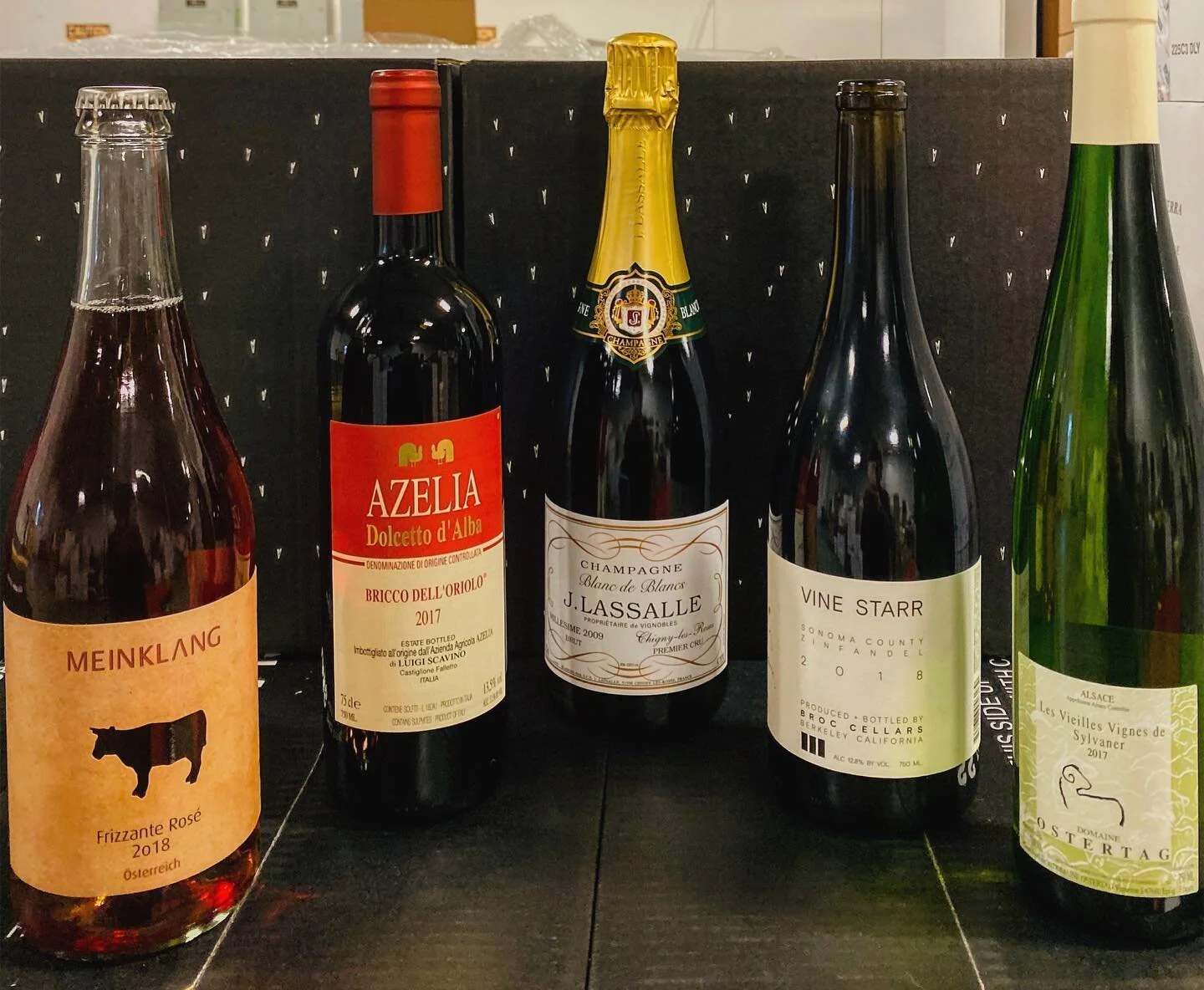 A few of our favorites wines to share with family and friends over Thanksgiving dinner. We hope you have a great Thanksgiving from all of us at Rootstock. #winecountry #thanksgiving #thanksgivingdinner #winelovers🍷 #wines #familytime #friends #wines