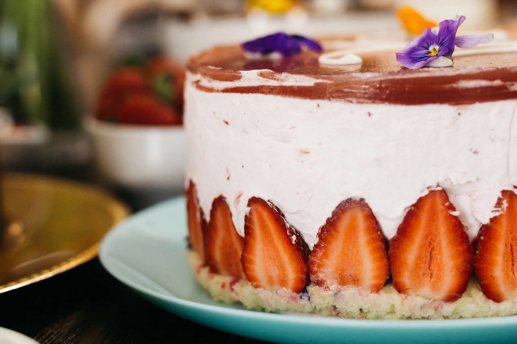 Strawberry Carlota Cake