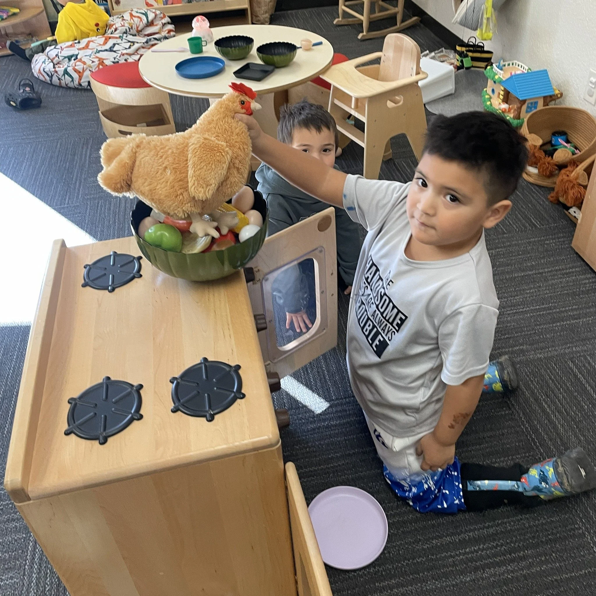 Chicken soup is on the menu!! 👨&zwj;🍳🍲

#NeighborhoodChristianPreschool #EarlyChildhoodEducation #PlayBasedLearning #SanJosePreschool #PlayingWithFood