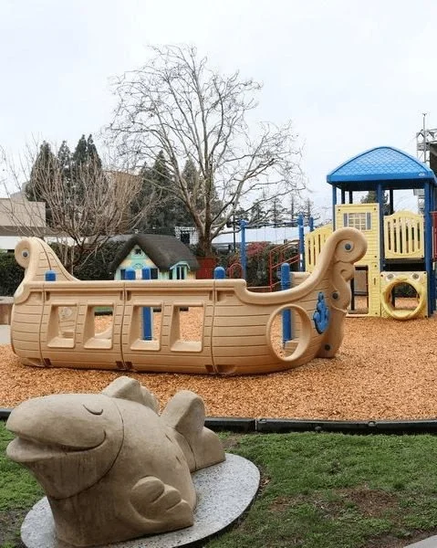 This week our classrooms at Neighborhood Christian Preschool celebrated St. Patrick's Day with activities inspired by each group's unique interests.

Some classes created colorful rainbows and shamrock art, while others enjoyed sensory play, storytel