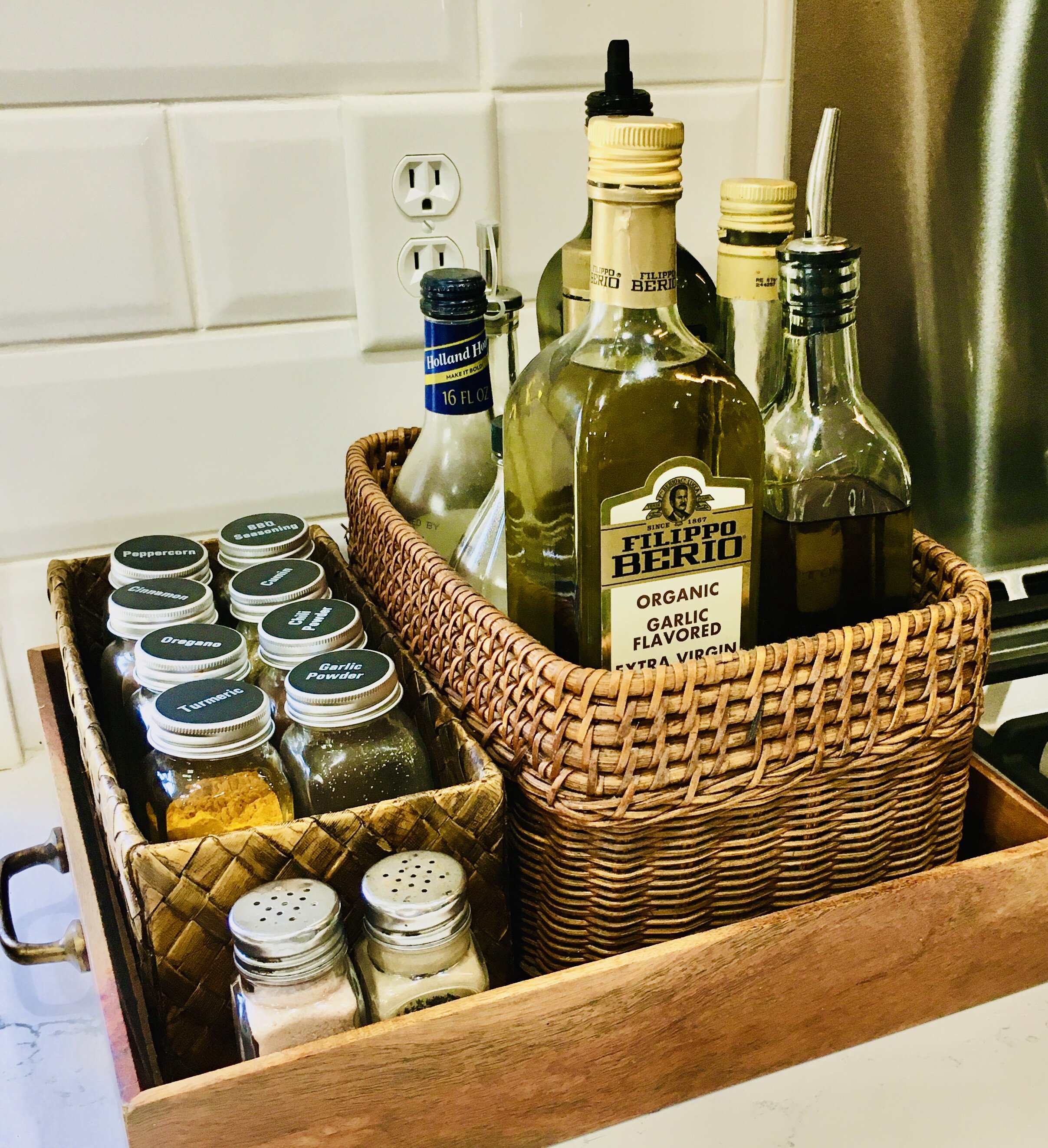 Baskets for Keeping Oil, Vinegar and Spices Handy on Kitchen Counter
