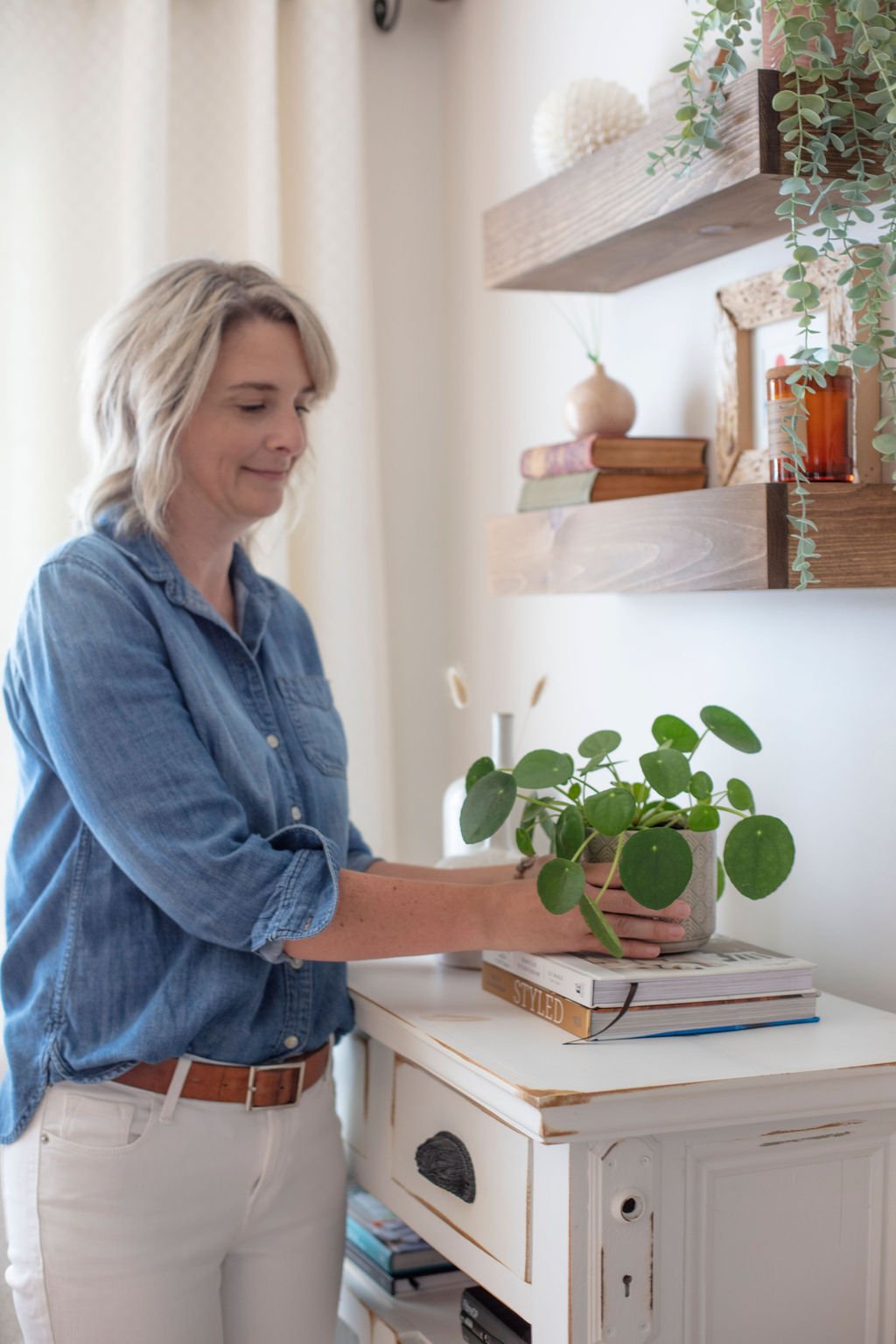 alt="Interior decorating by Nova Scotia interior decorator Marsha Sefcik