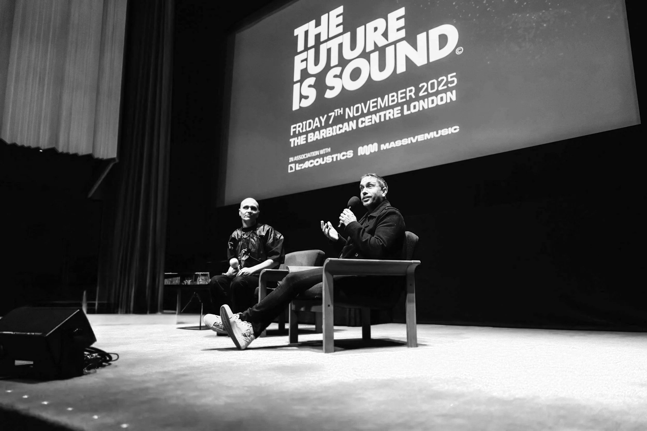 ILĀ is a British multifaceted artist, producer, and vocalist creating immersive sonic worlds that blend quantum computer music, AI, and the human voice to explore identity and liberation