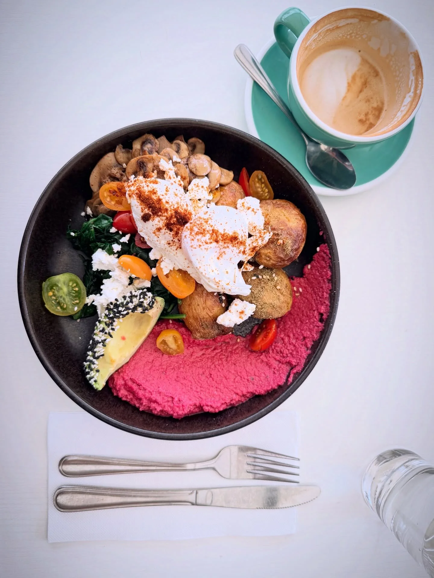 Mediterranean breakfast bowl #baybreezecafe #brunch #food #sydney #sydneyeats