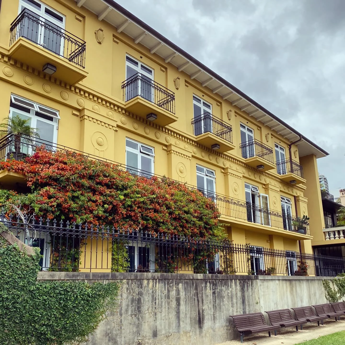 I&rsquo;ve got sunshine on a cloudy day, when it&rsquo;s cold outside, I&rsquo;ve got the month of May - The Temptations #apartment #architecture #australia #building #elizabethbay #heritage #historic #home #yellow