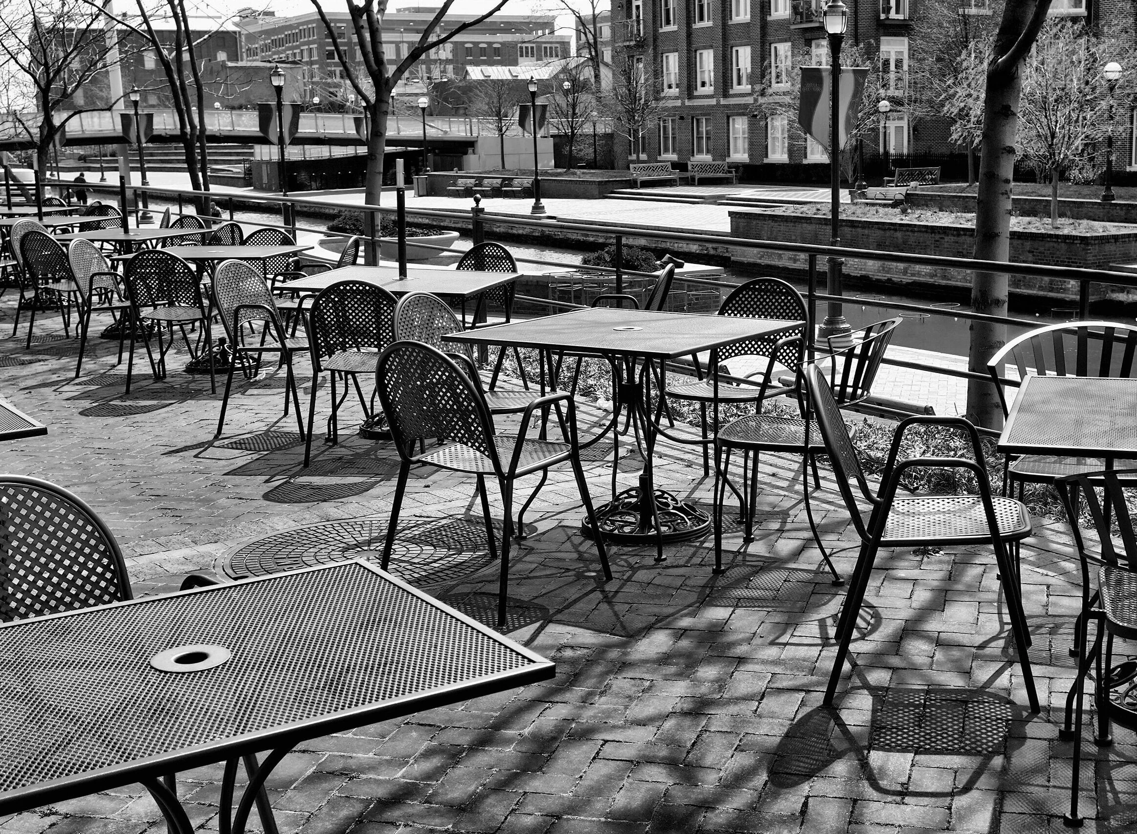 Cafe tables n chairs