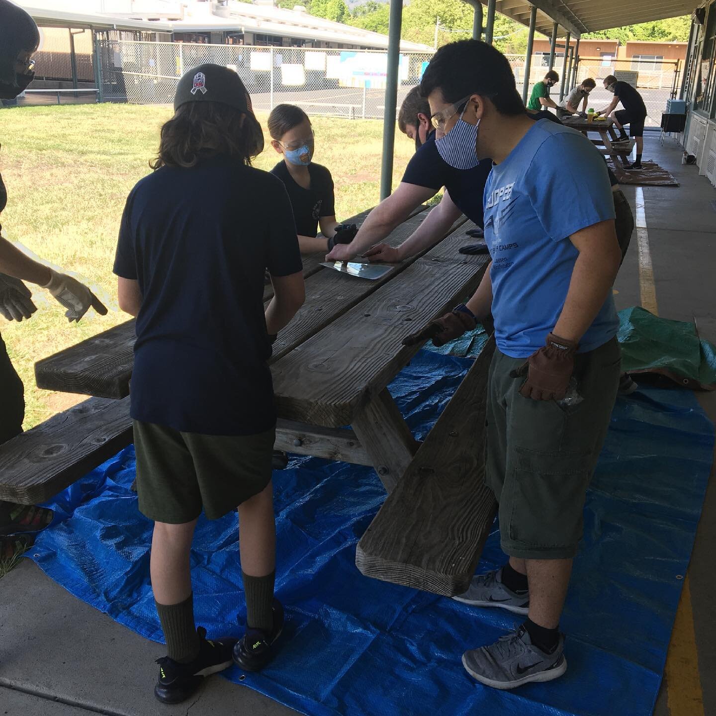 Elementary school picnic table restoration Eagle Project! 🦅 Great job Scouts. #eagleproject #eaglescoutproject #boyscoutsofamerica