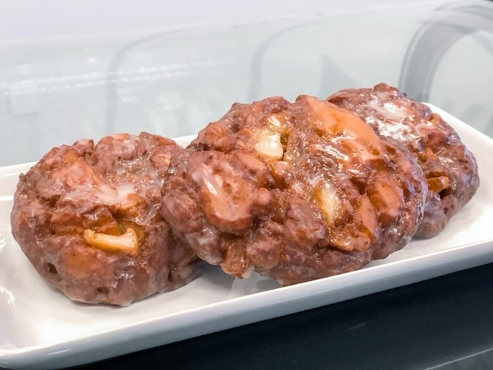 Looks like spring, feels like fall so we&rsquo;ve got fresh apple fritters in the case today 🍎