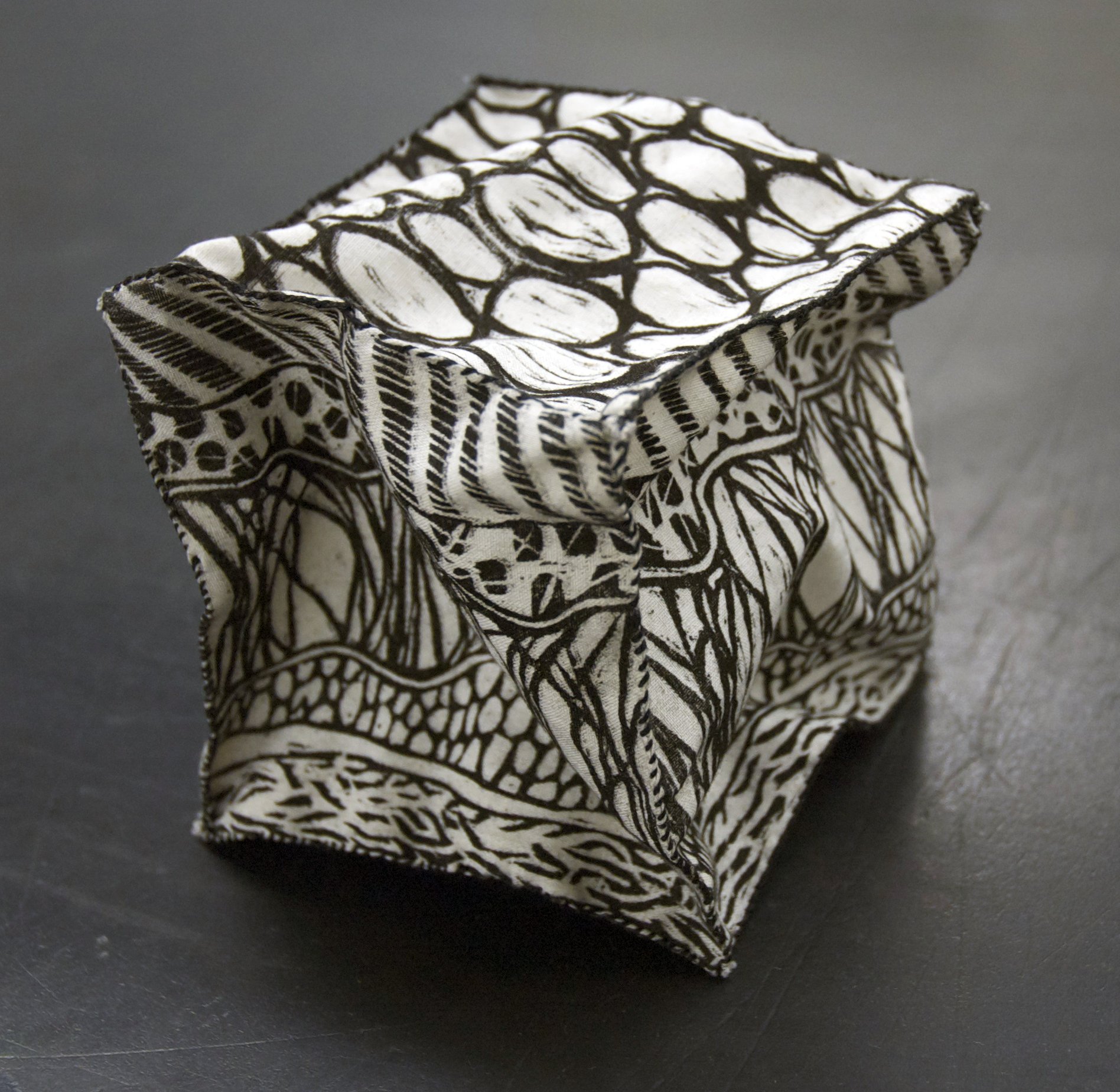 cube2.jpg