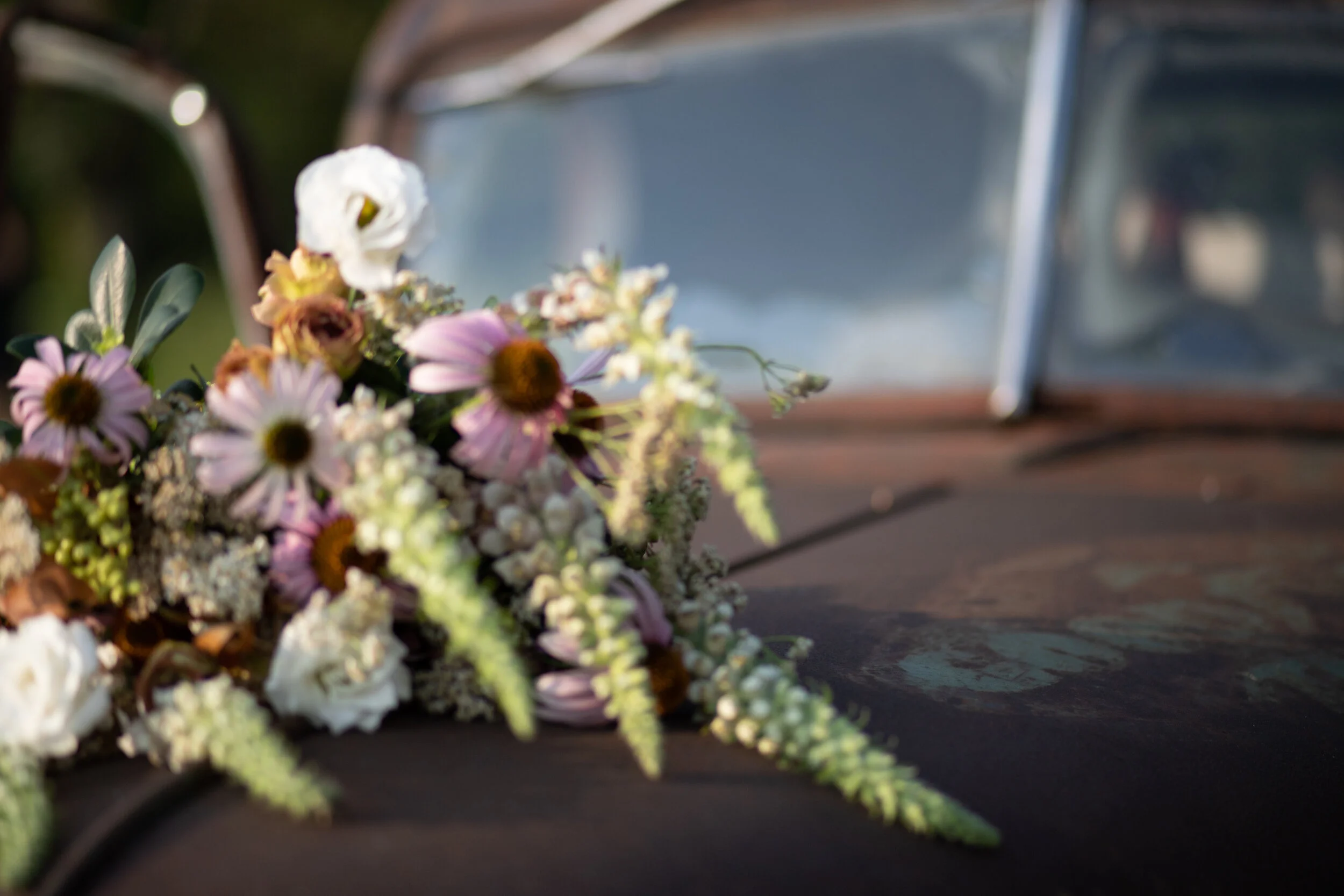Rustic Wedding-10.jpg