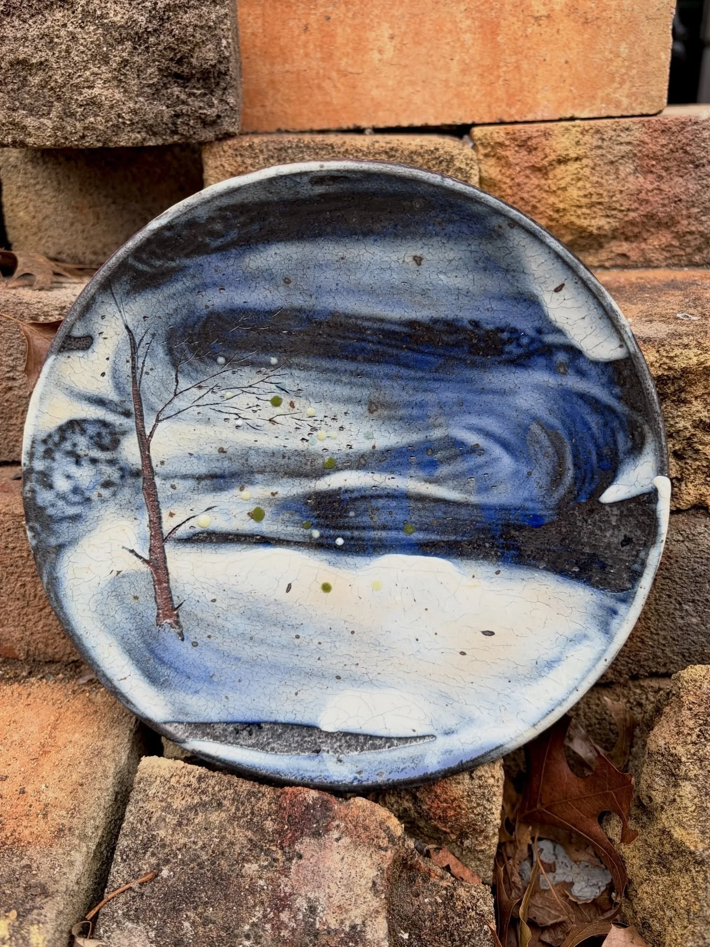 Some pieces from my last firing of 2025 
.
.
.
.
.
.
.
.
.
.
.
.
.
.
#pottery #pot #ceramics #ceramica #ceramicartist