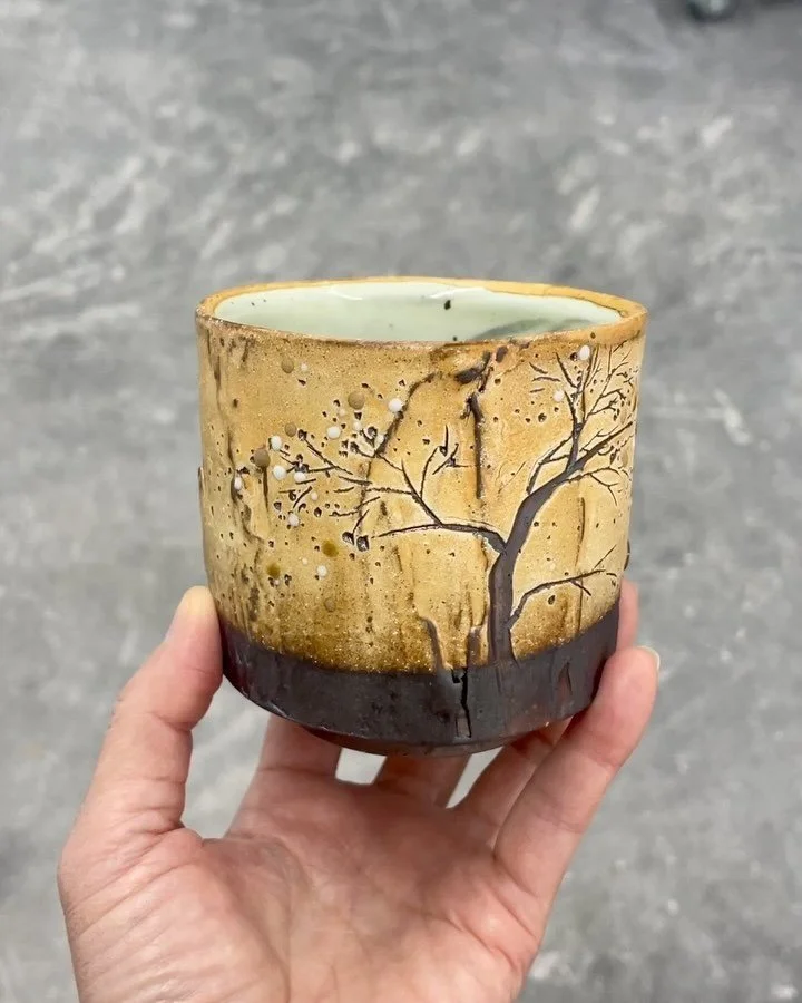 Good to be back home! Here are some pieces made in Jingdezhen, China.
.
.
.
.
.
.
.
.
.
.
.
#artist #residency #trip #ceramics #clayart #pot #potterylove #potterylife #potterystudio #potter #artgallery #insperation #koreanstyle #koreanartist