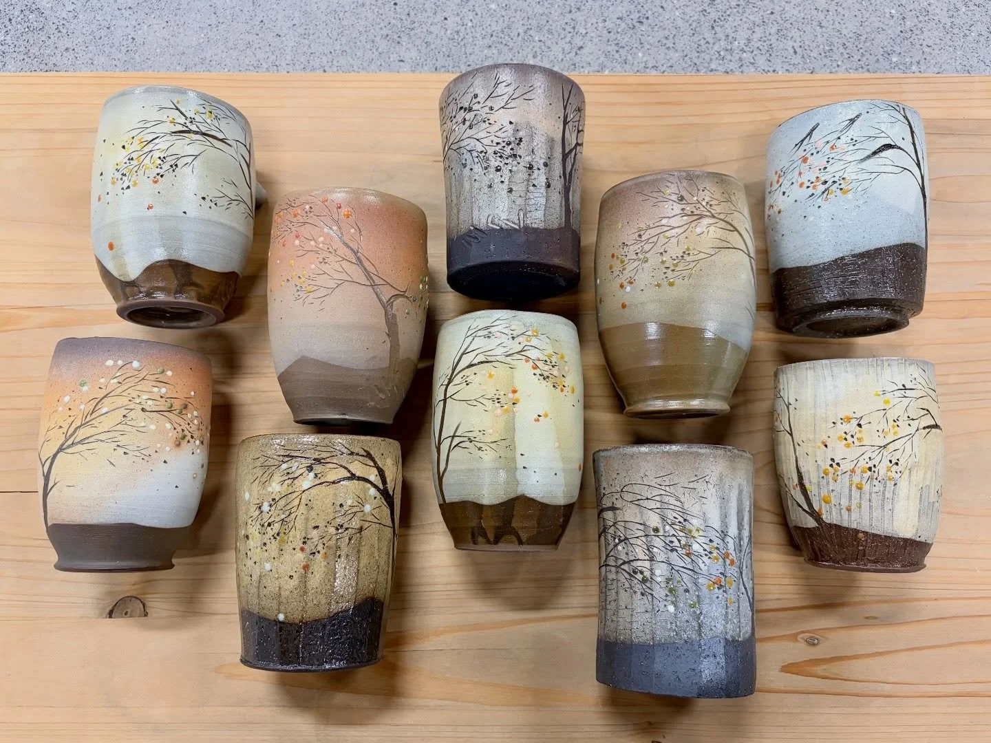 Interesting results from the electric kiln. ✨
.
.
.
.
.
.
.
.
#potter #potter #pot #electric #art