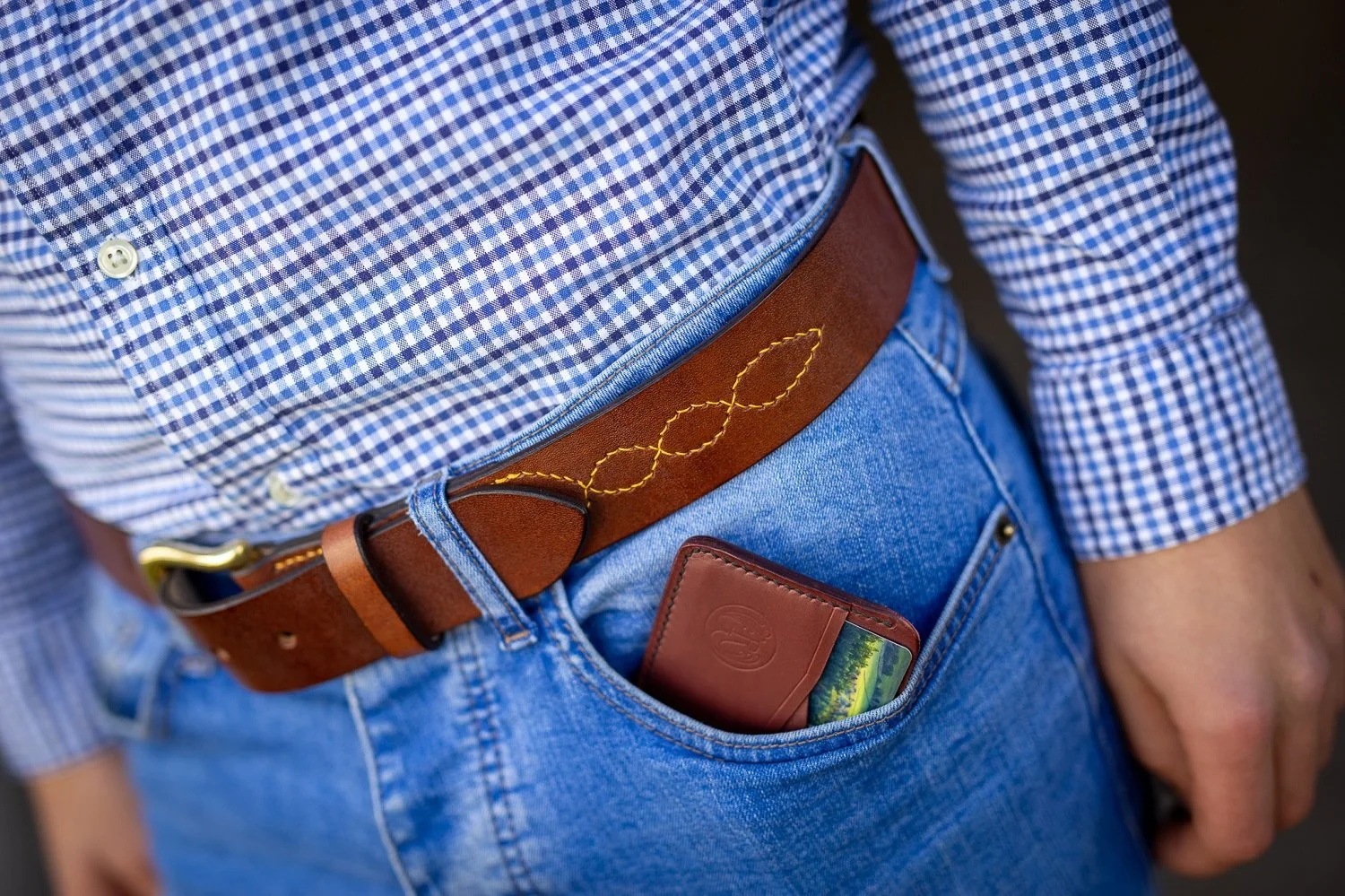 Leaderfoot card holder7r.jpg