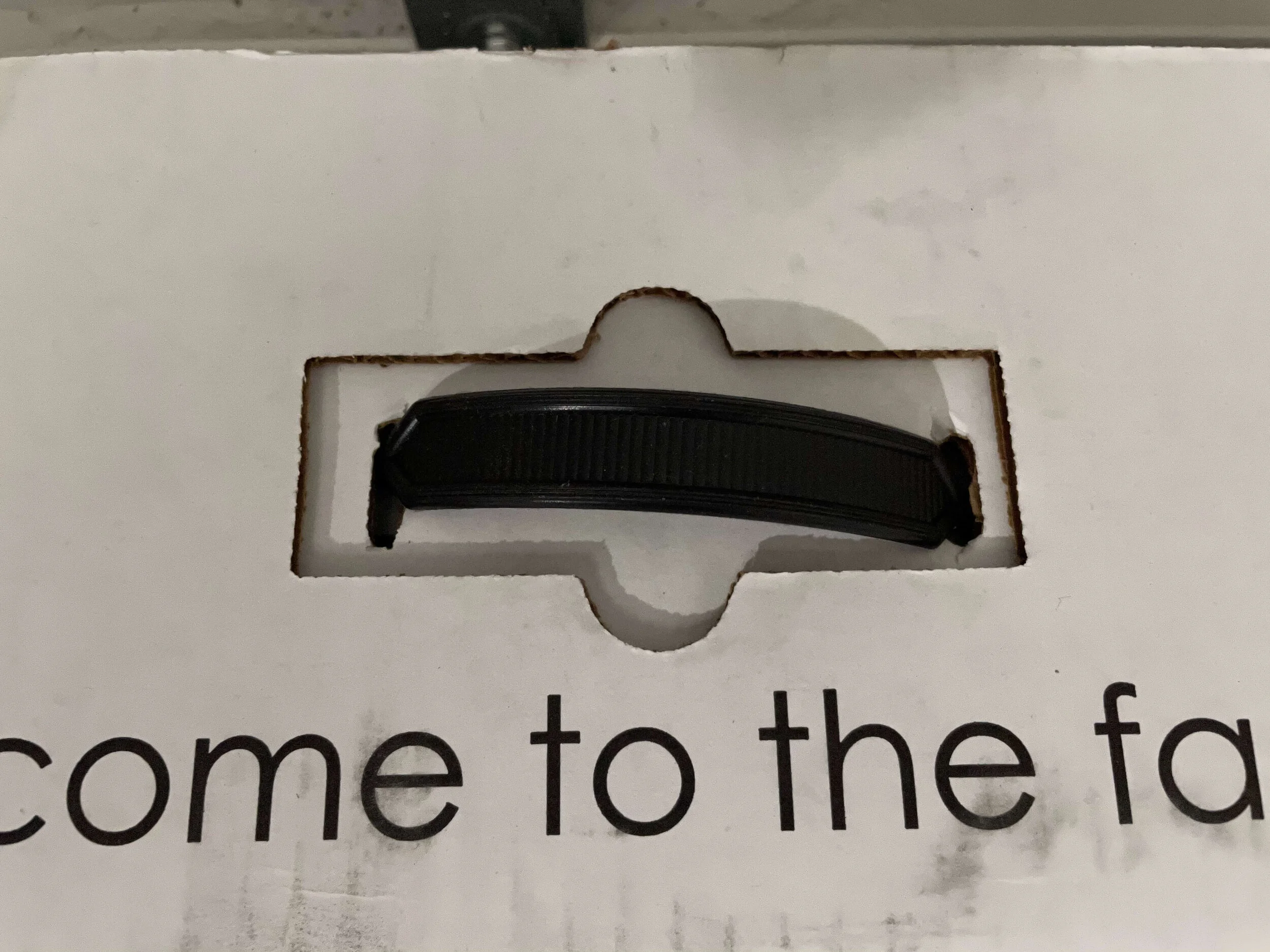 Nice little extra feature that I have never seen on another wheel box.