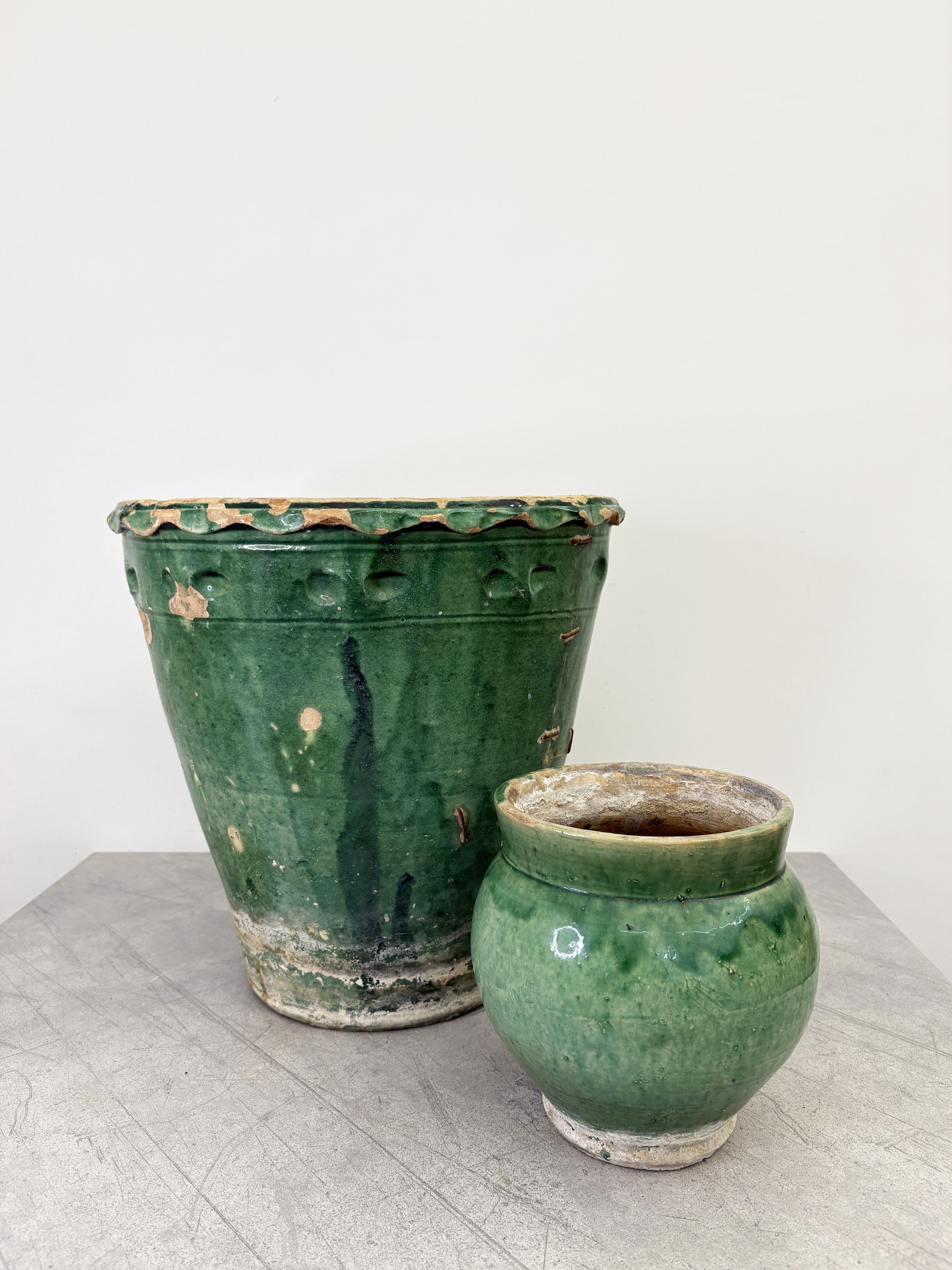 2 antique plant pots from Italy